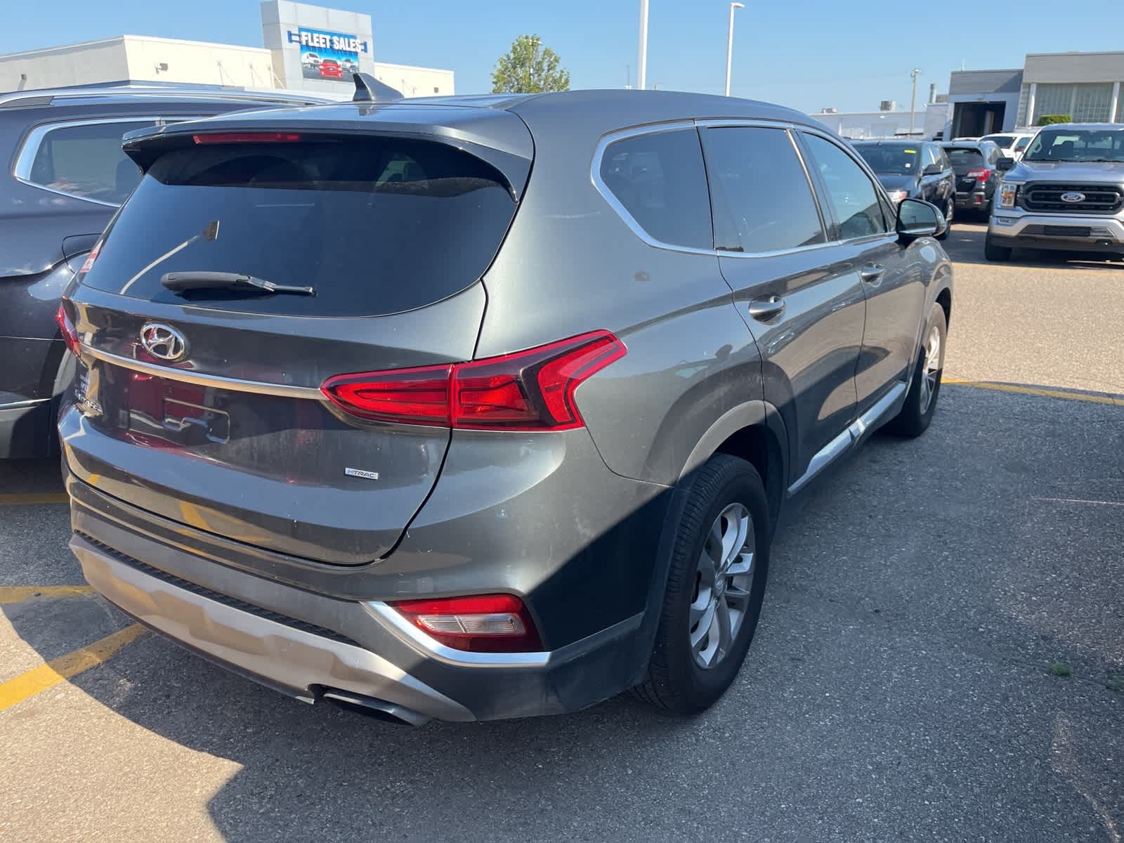 Thumbnail: 2019 Hyundai Santa Fe - 14