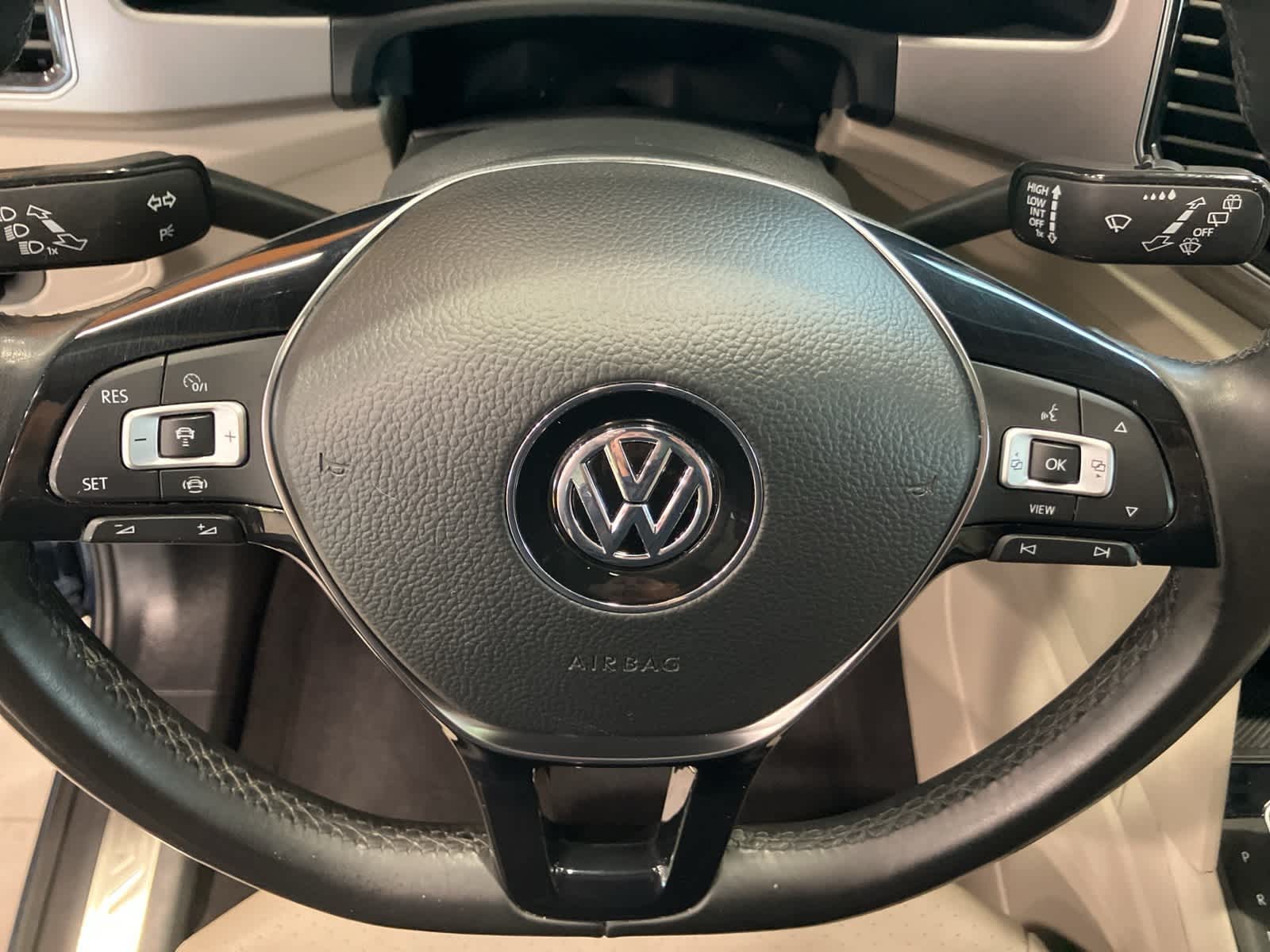 Thumbnail: 2019 Volkswagen Atlas - 18