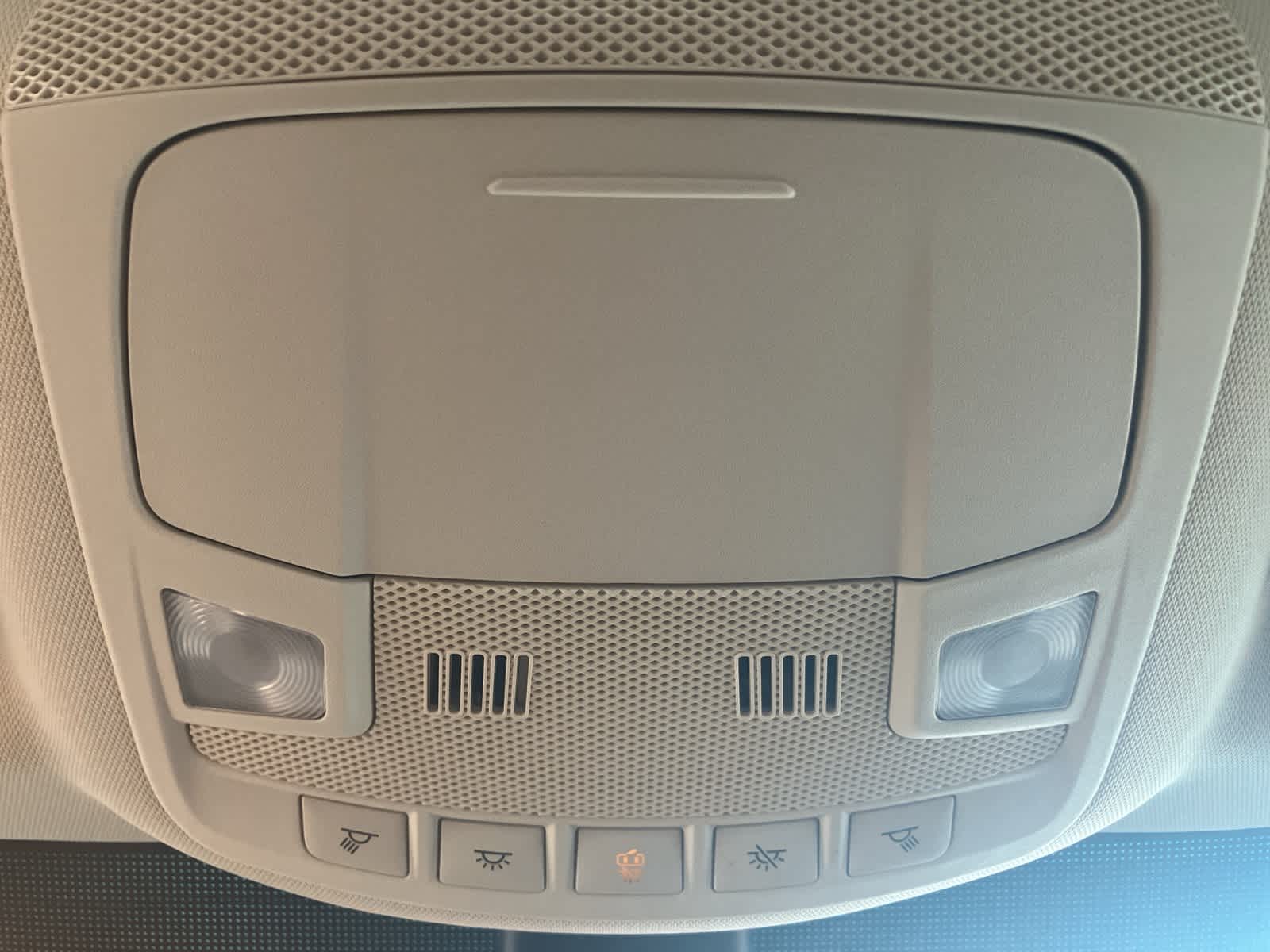 Thumbnail: 2023 Ford Edge - 20