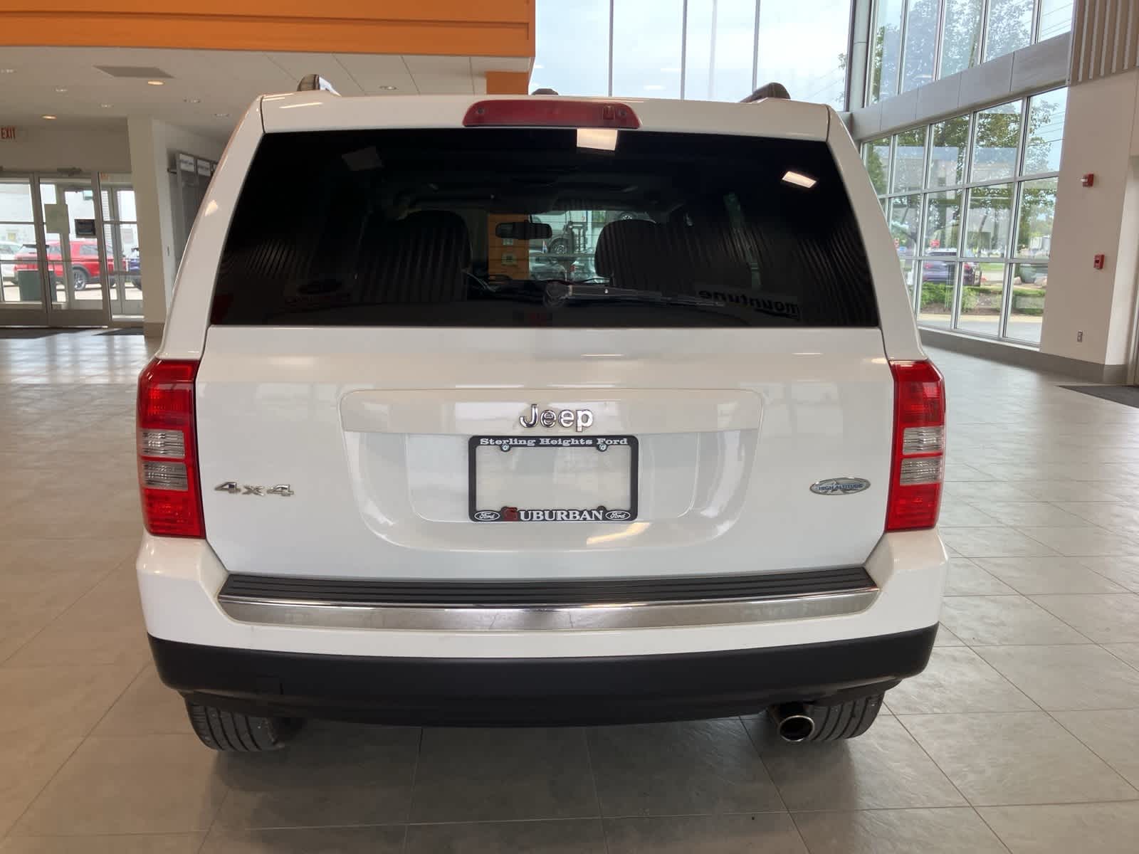 Thumbnail: 2016 Jeep Patriot - 6