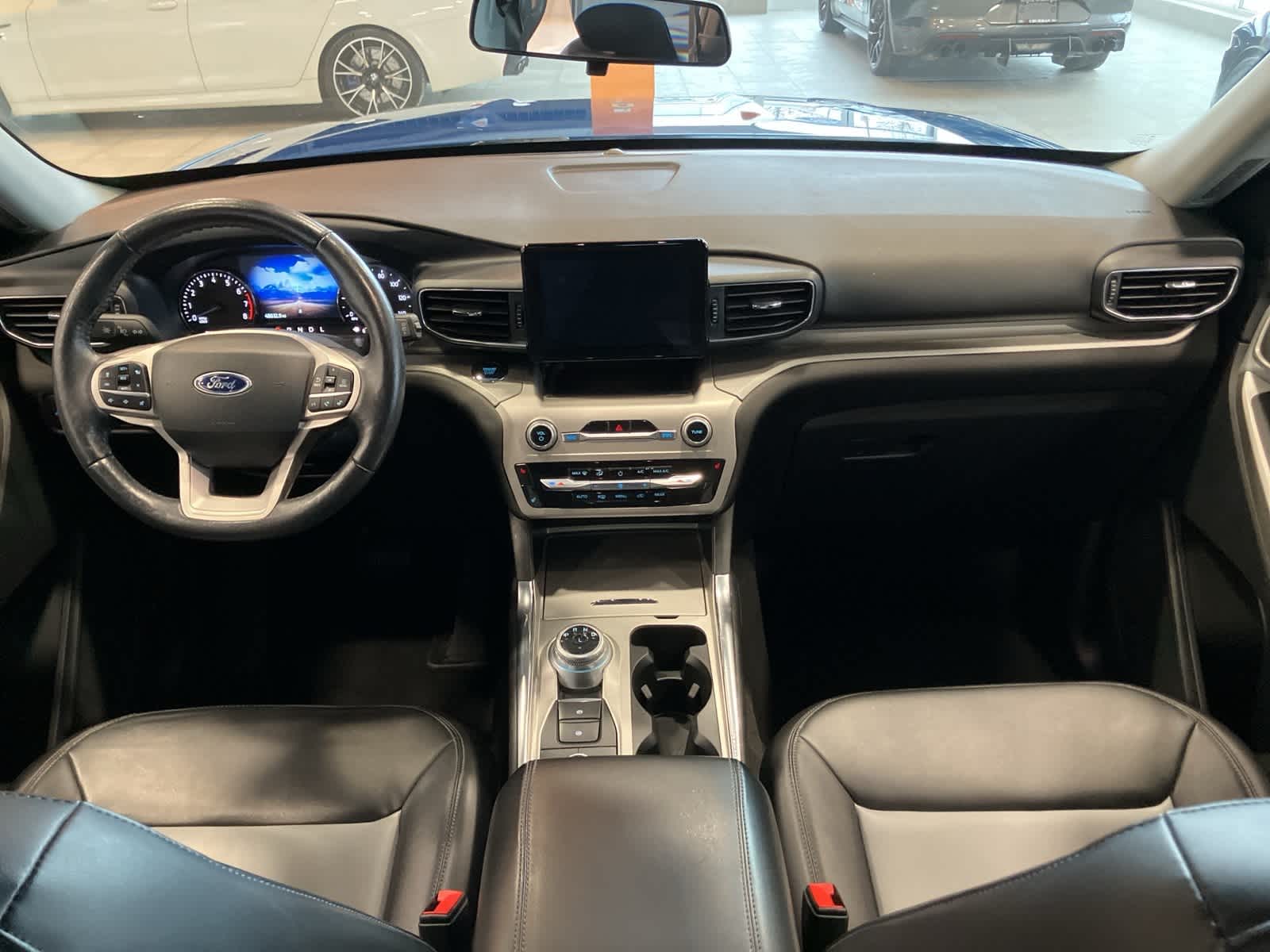 Thumbnail: 2022 Ford Explorer - 23