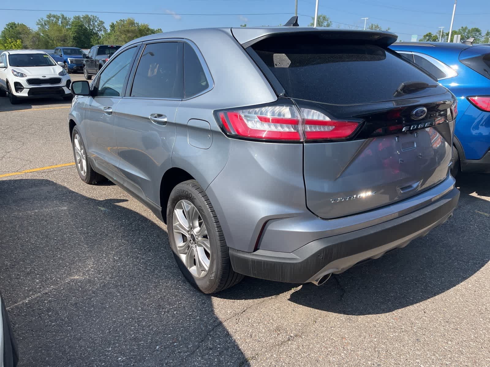 2024 Ford Edge Titanium 8