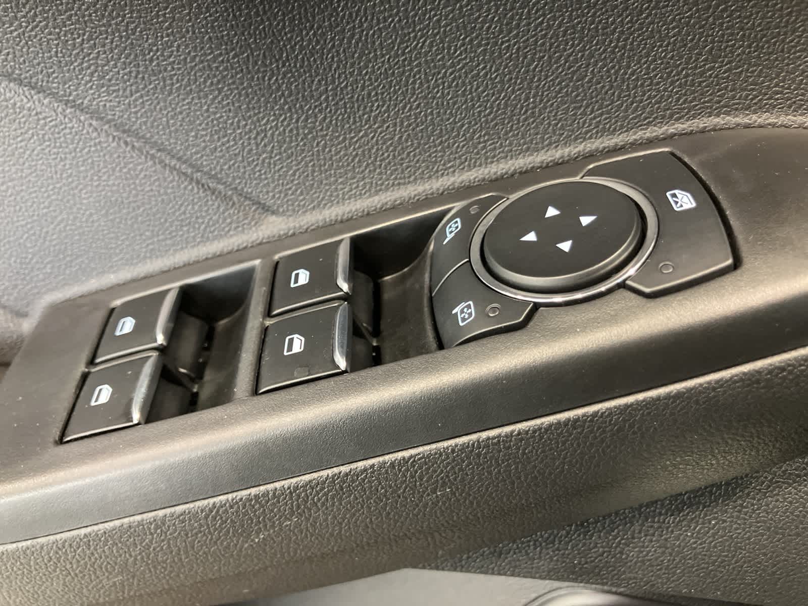 Thumbnail: 2023 Ford Escape - 14