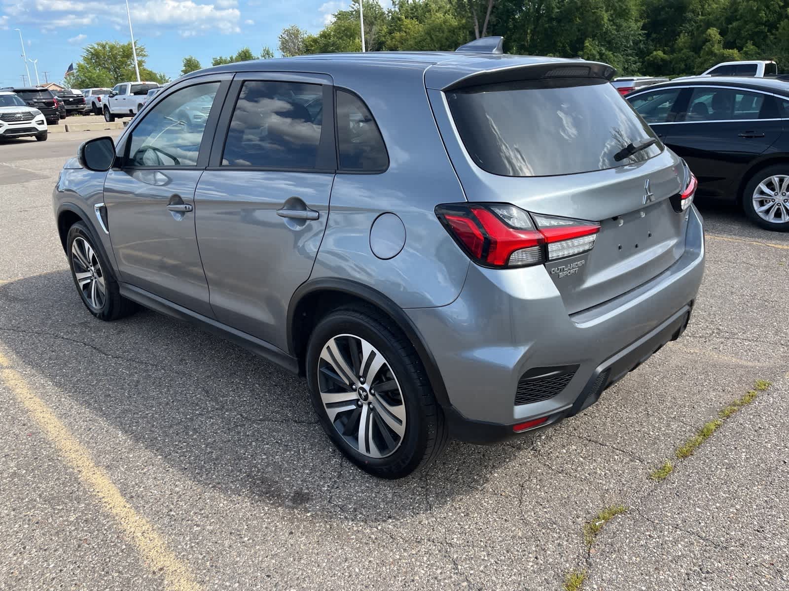 Thumbnail: 2024 Mitsubishi Outlander Sport - 7