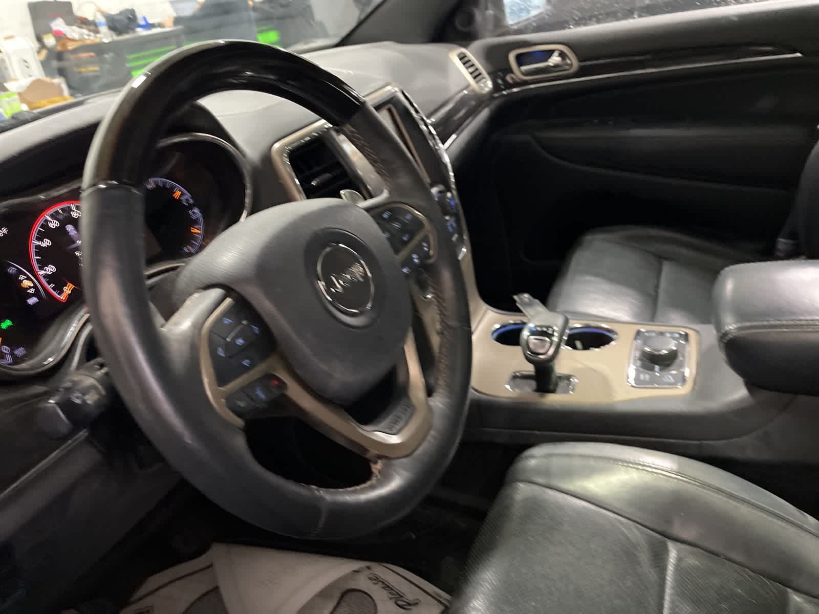 Thumbnail: 2014 Jeep Grand Cherokee - 29