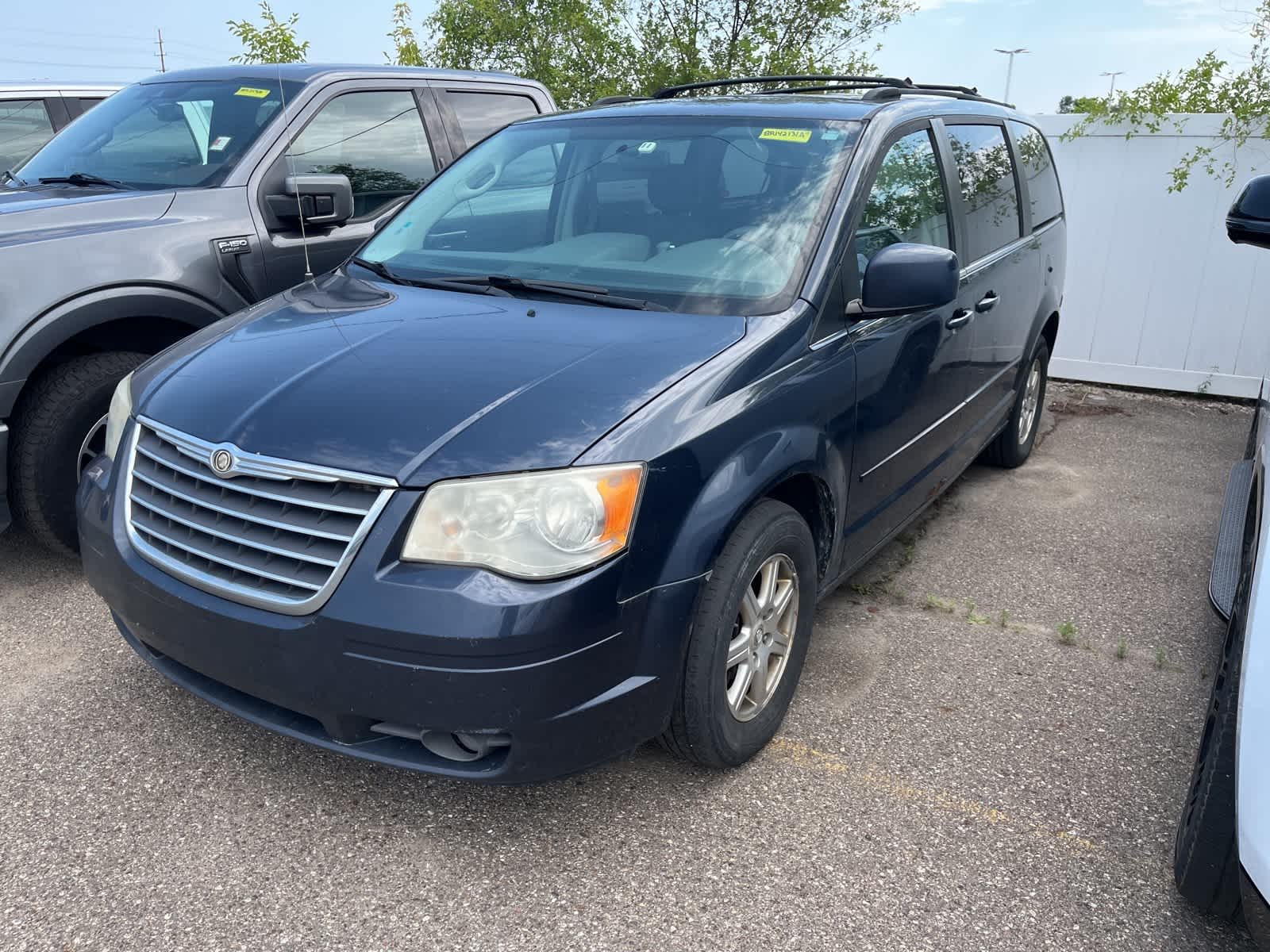 2008 Chrysler Town & Country Touring -
                  Sterling Heights, MI