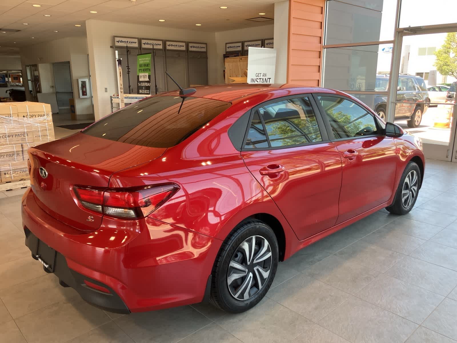 Thumbnail: 2018 Kia Rio - 4
