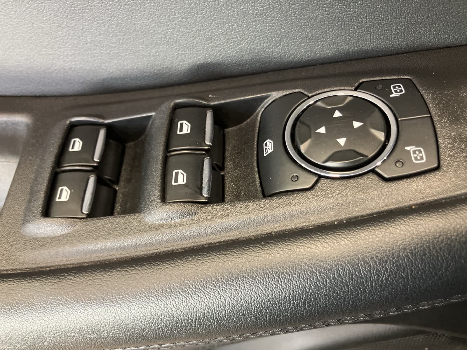 Thumbnail: 2024 Ford Edge - 12