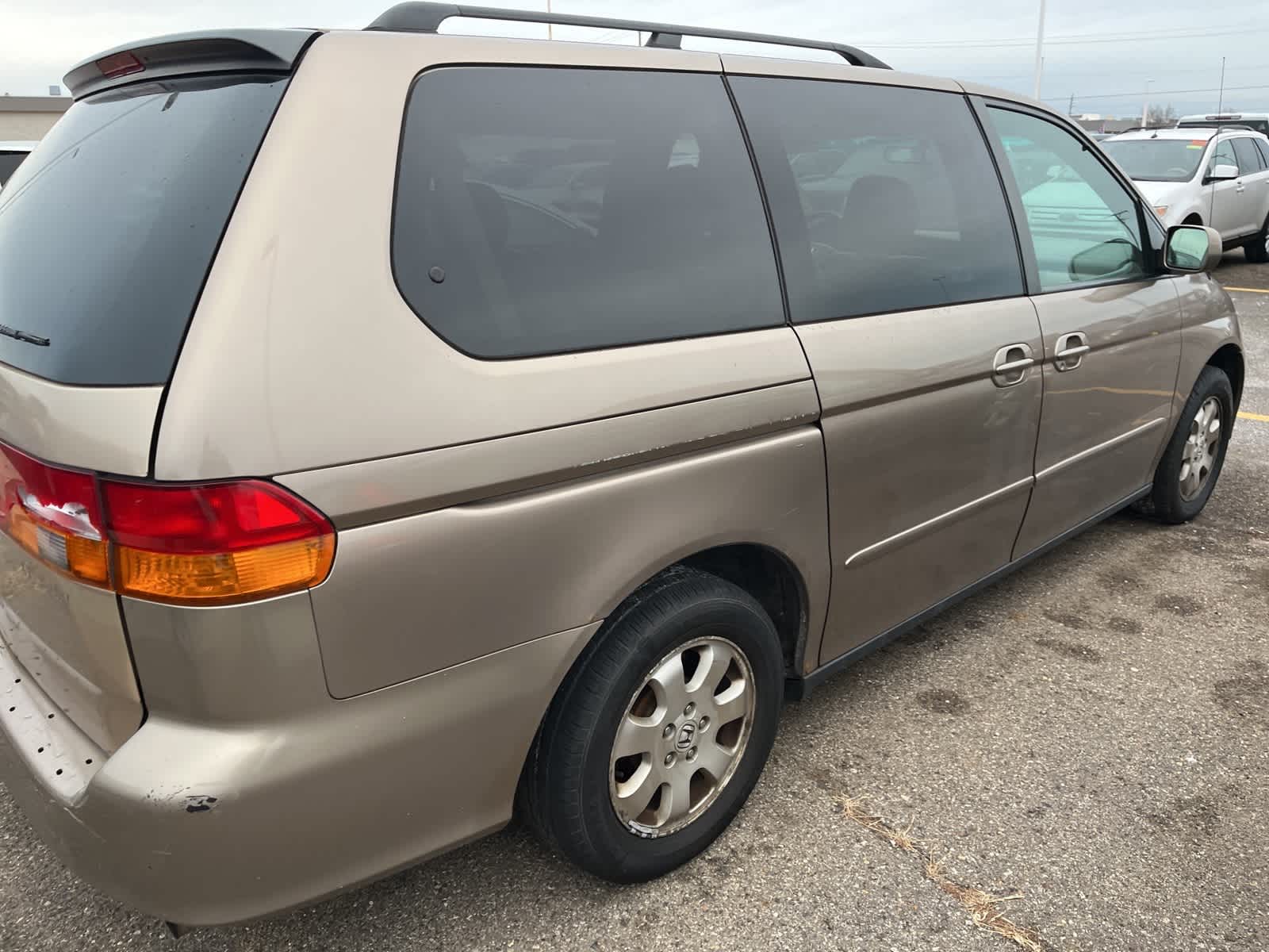 Thumbnail: 2004 Honda Odyssey - 14
