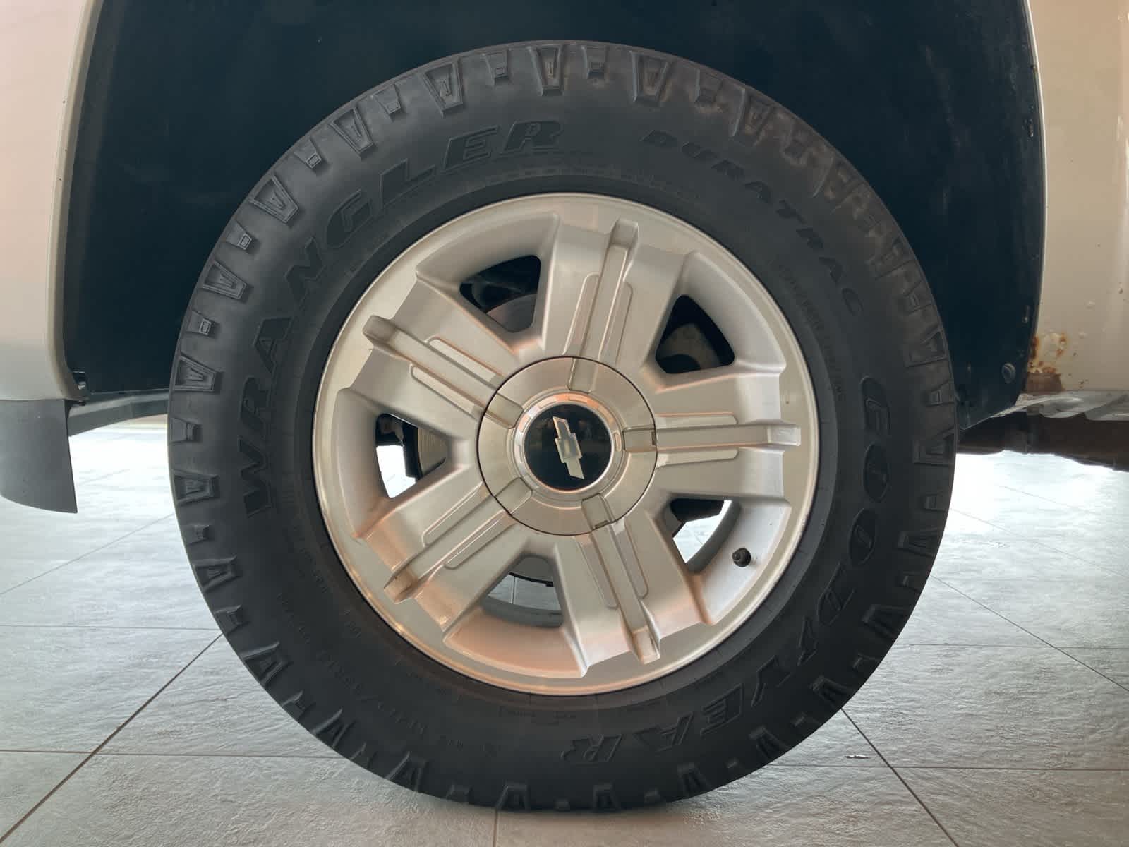 Thumbnail: 2010 Chevrolet Silverado 1500 - 8