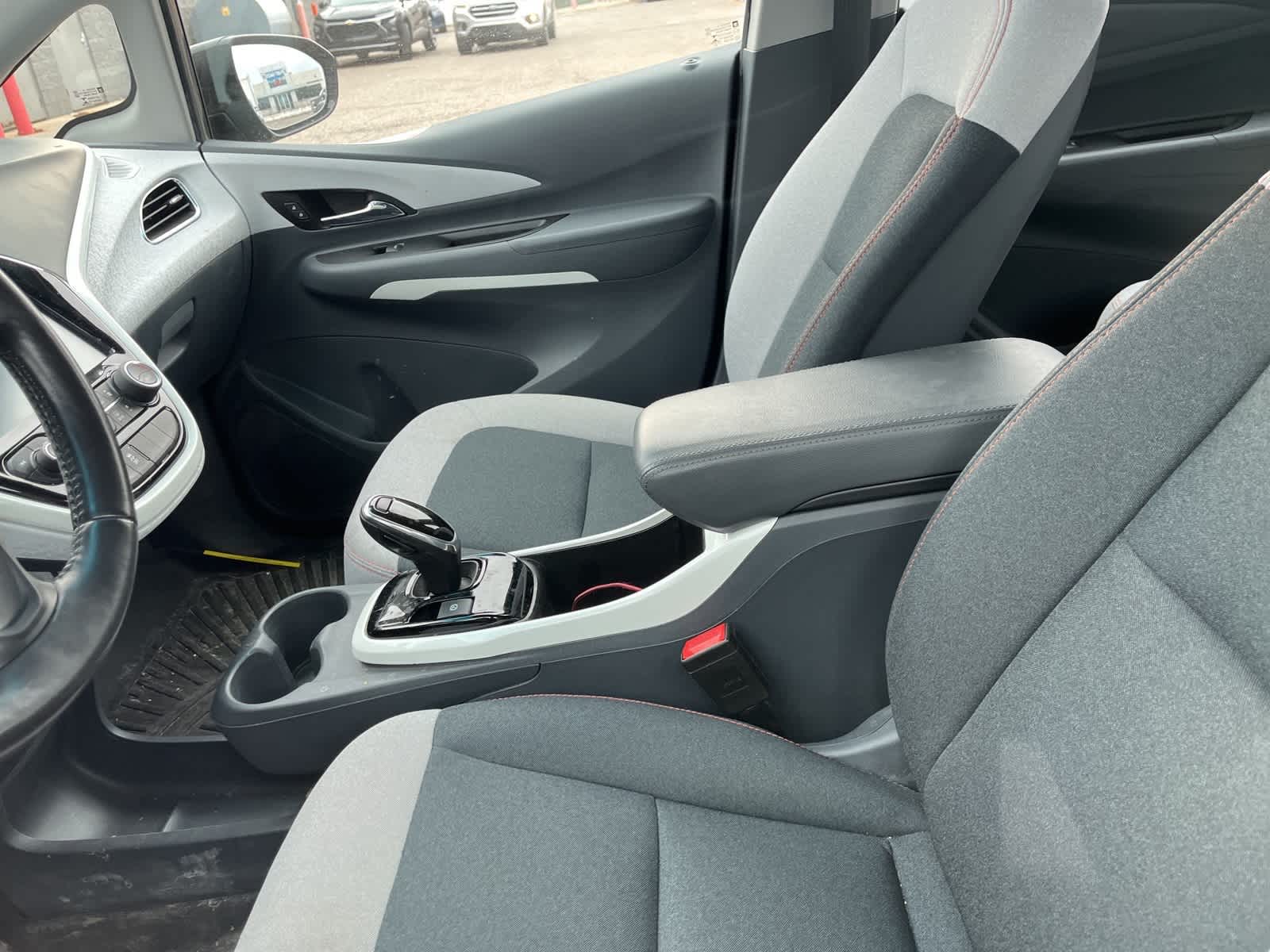 Thumbnail: 2020 Chevrolet Bolt EV - 25