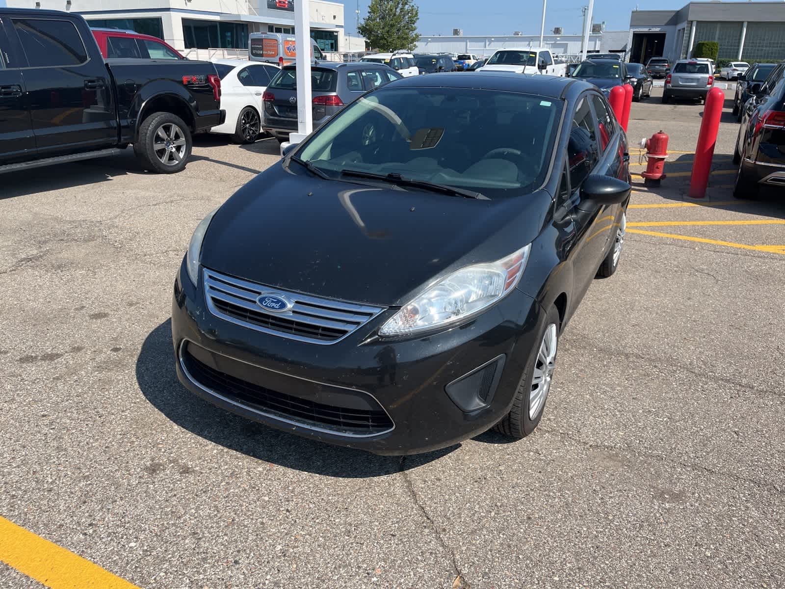 Thumbnail: 2011 Ford Fiesta - 3