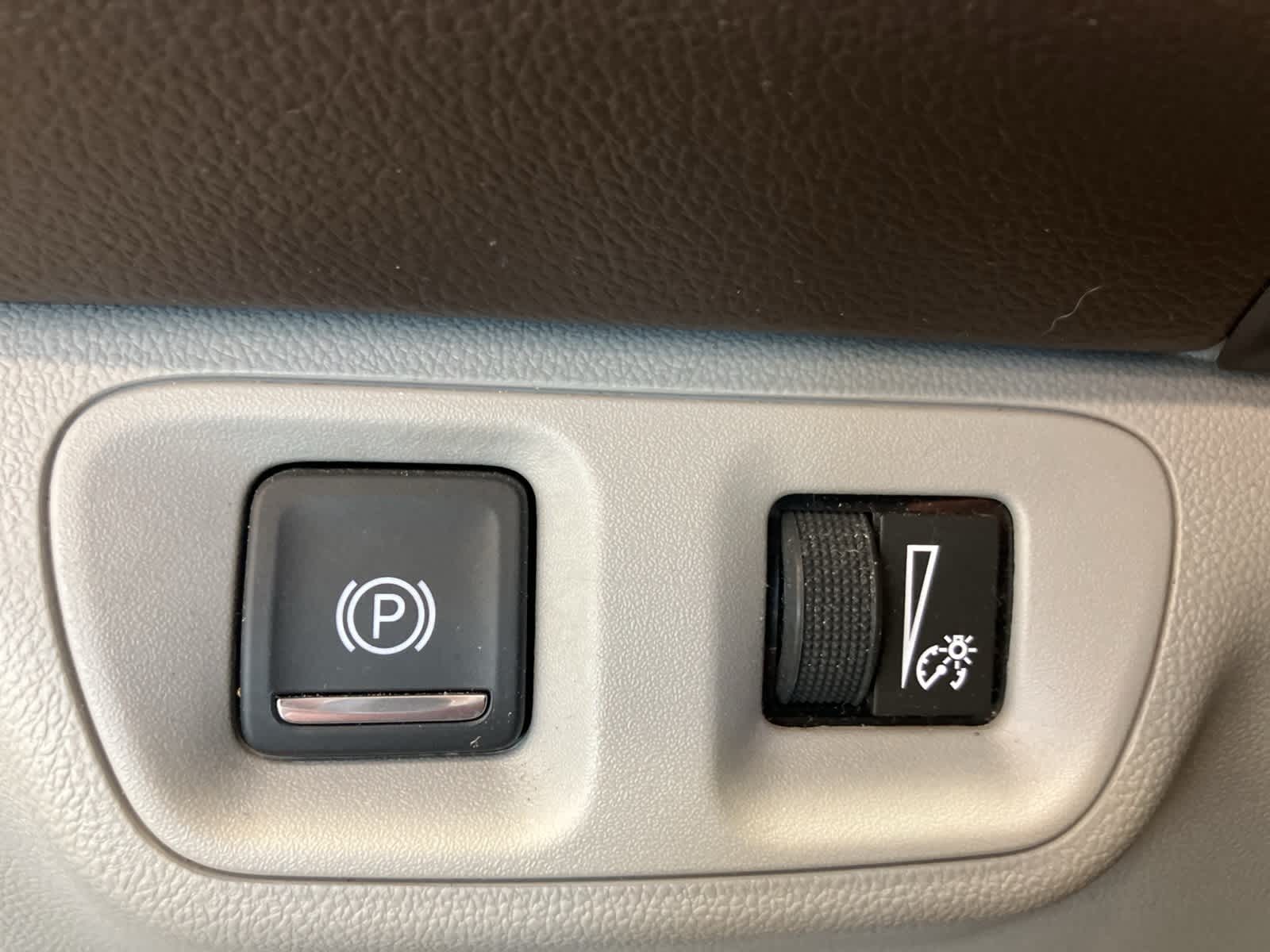 Thumbnail: 2017 GMC Acadia - 17