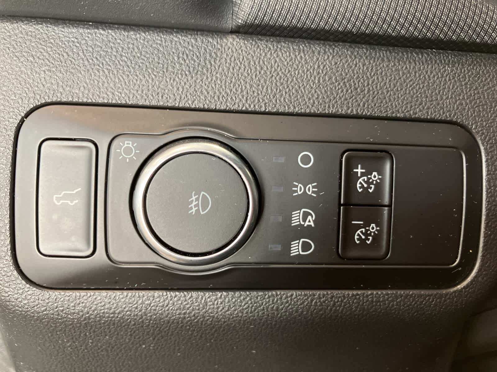 Thumbnail: 2023 Ford Bronco Sport - 16