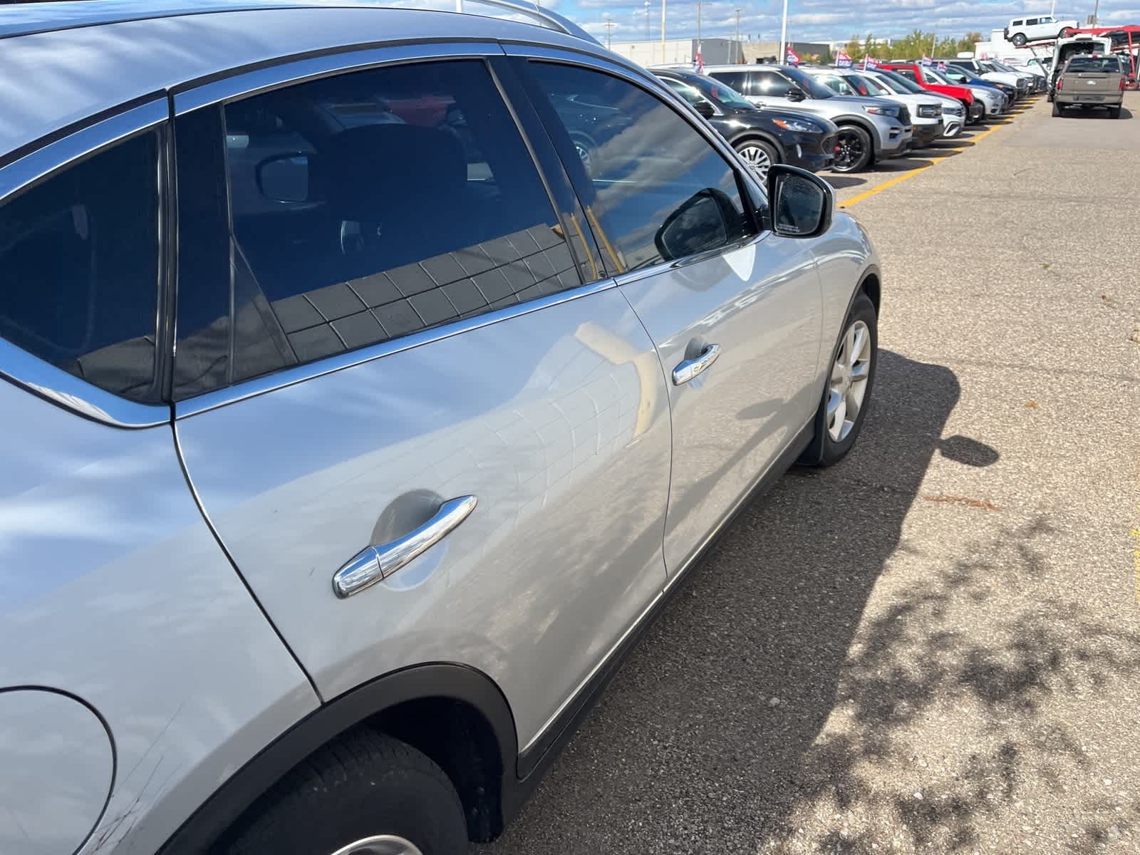 Thumbnail: 2010 INFINITI EX35 - 15