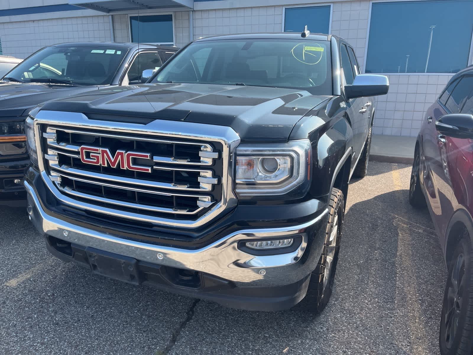 Thumbnail: 2017 GMC Sierra 1500 - 3