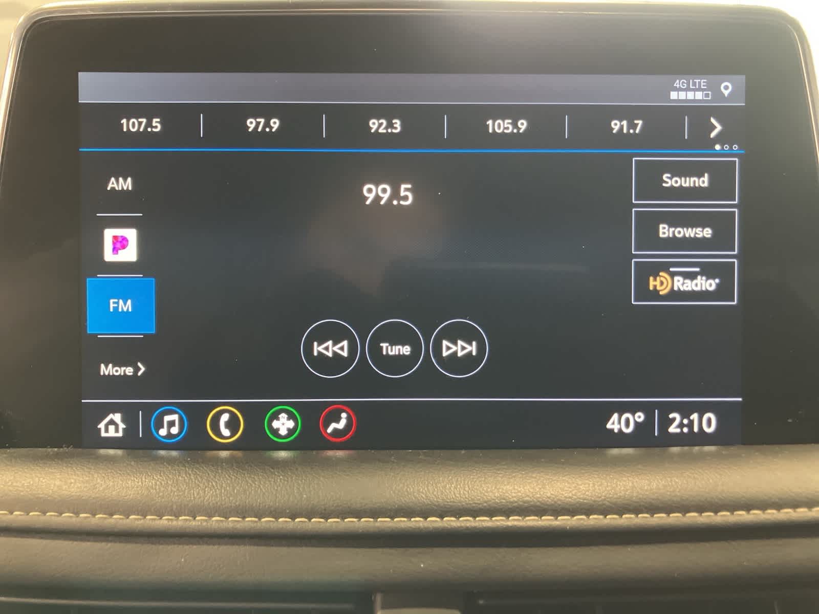 Thumbnail: 2021 GMC Yukon XL - 21