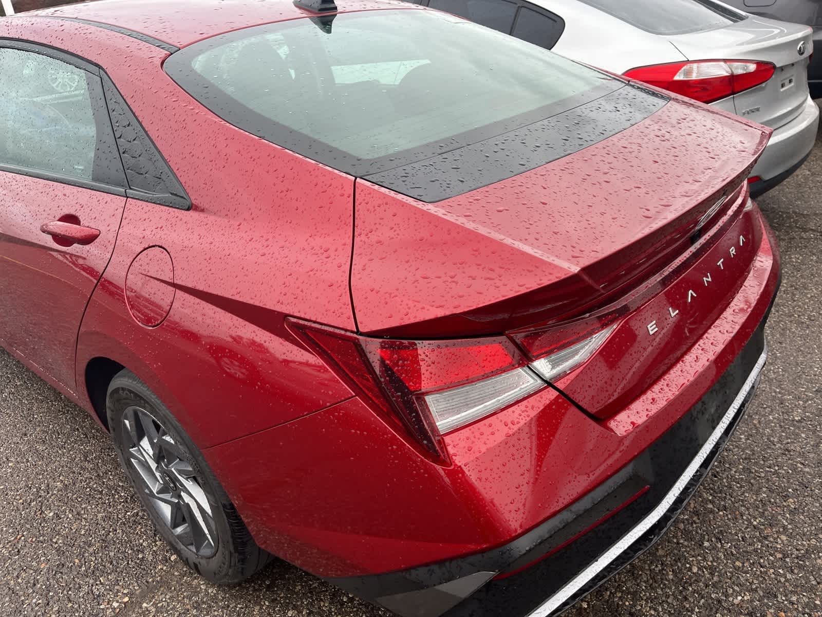 Thumbnail: 2024 Hyundai Elantra - 9