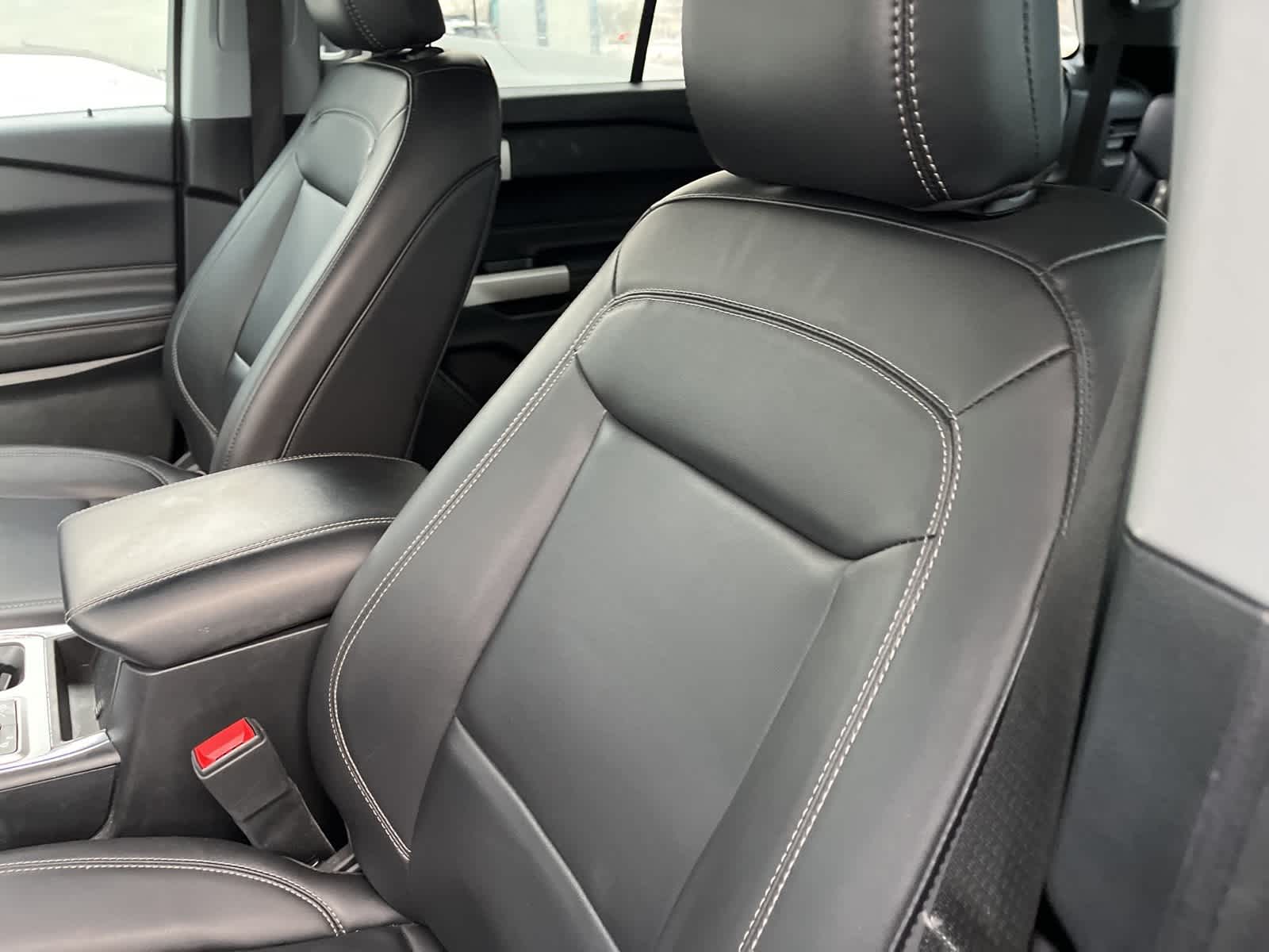 Thumbnail: 2023 Ford Explorer - 28