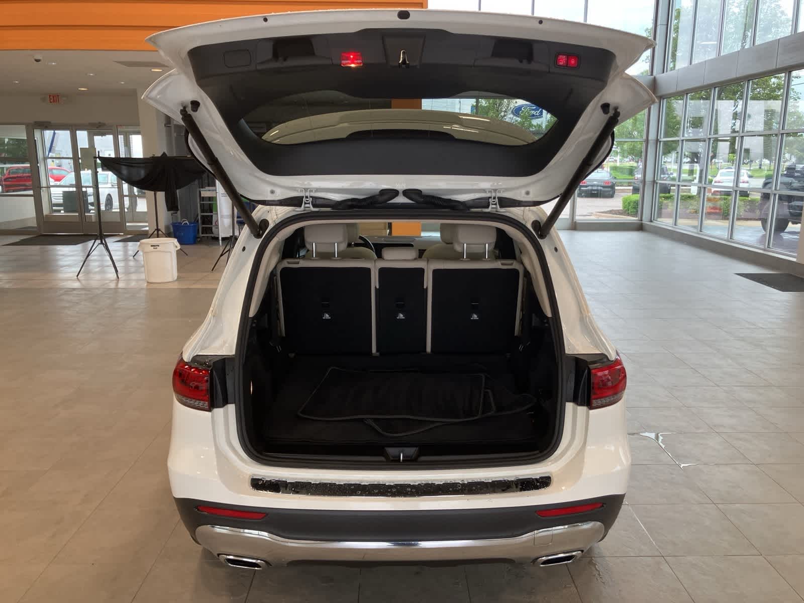 Thumbnail: 2021 Mercedes-Benz GLB - 27
