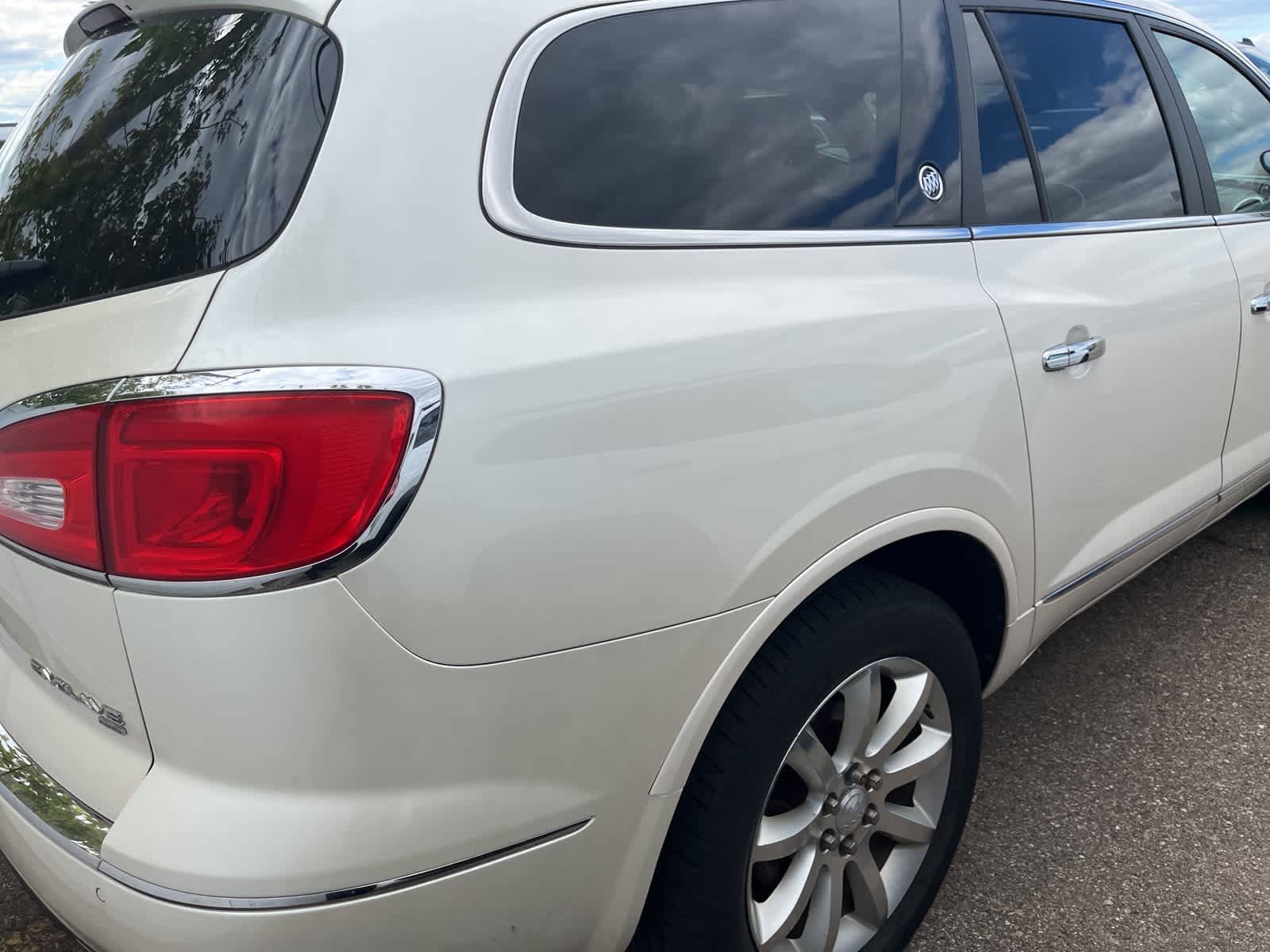 Thumbnail: 2013 Buick Enclave - 13