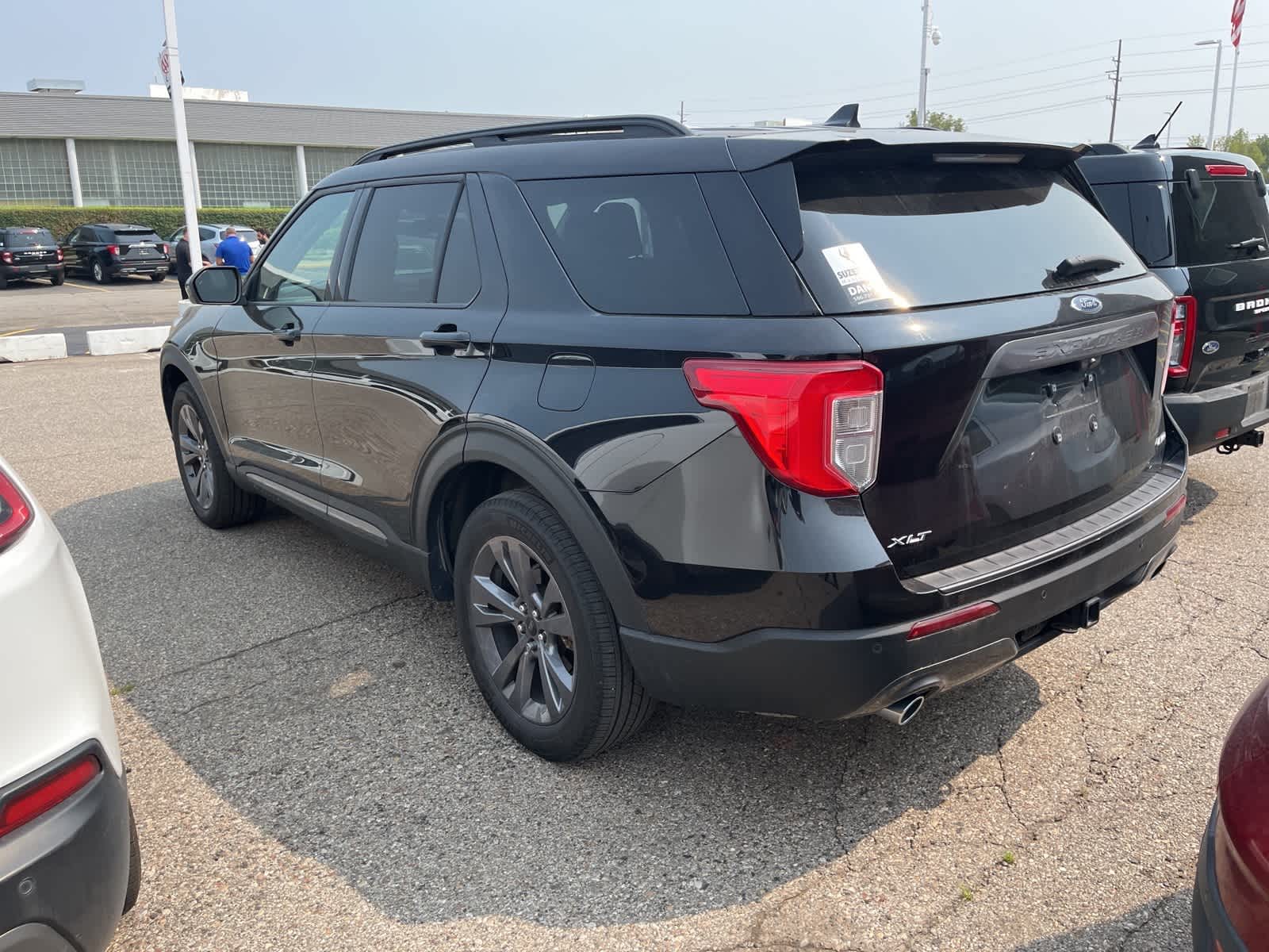 Thumbnail: 2023 Ford Explorer - 9