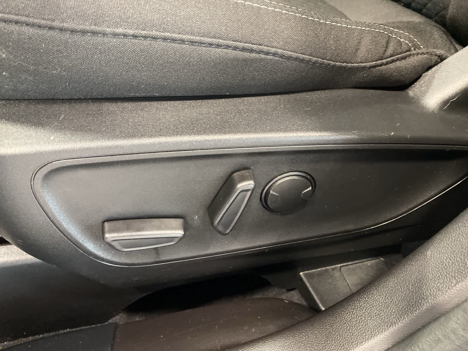 Thumbnail: 2023 Ford Escape - 16