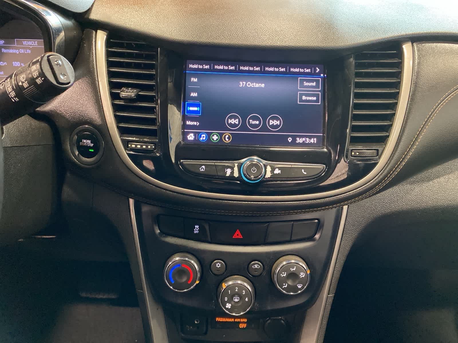 Thumbnail: 2020 Chevrolet Trax - 12