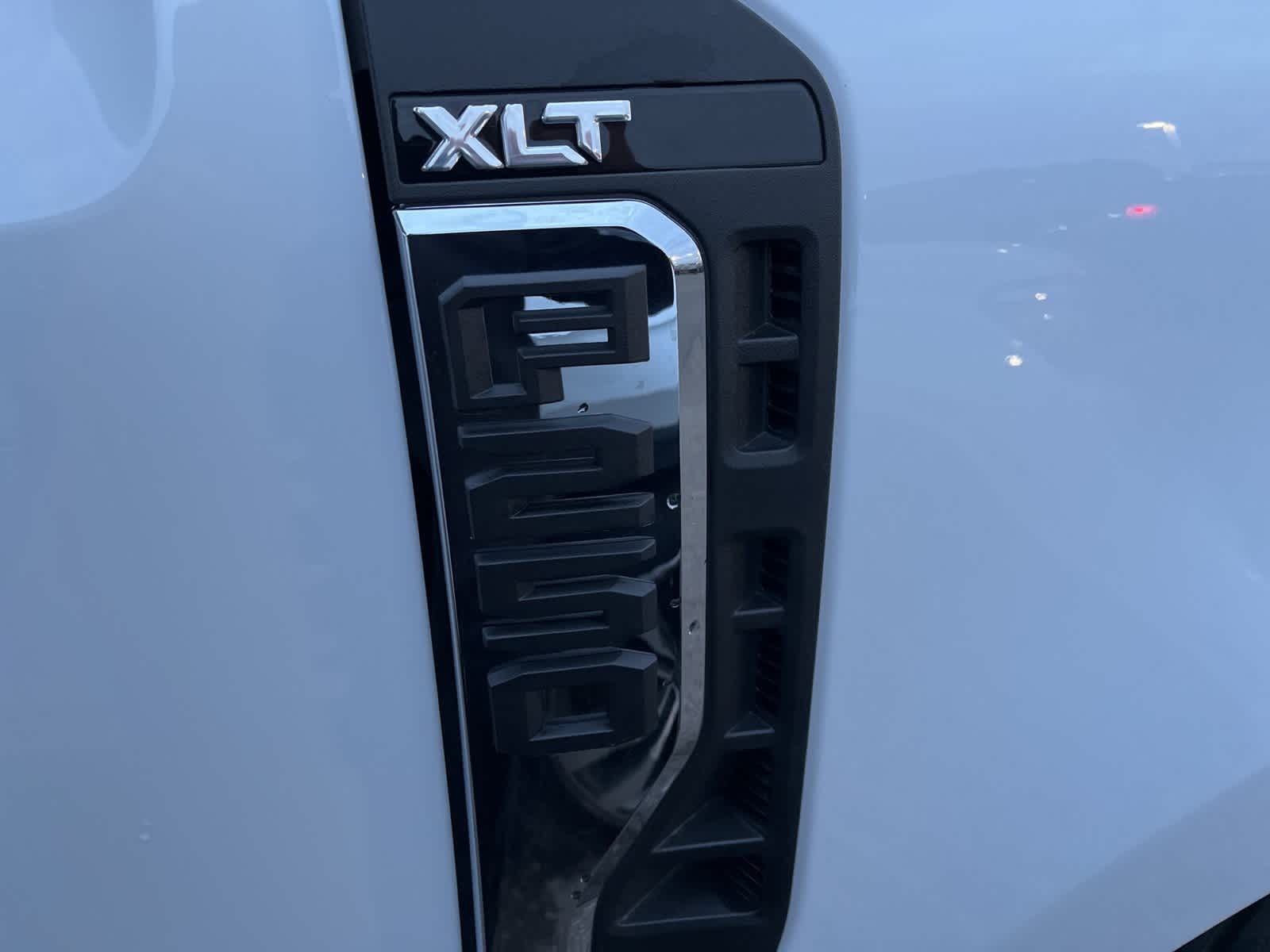 Thumbnail: 2024 Ford Econoline - 20