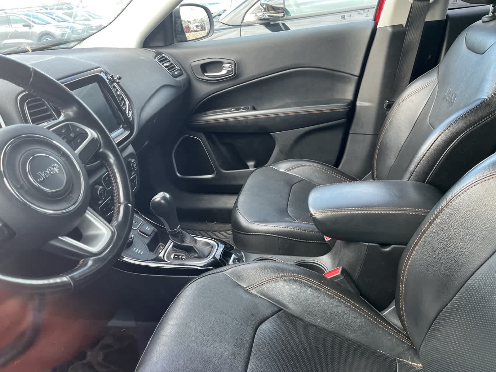 Thumbnail: 2020 Jeep Compass - 25