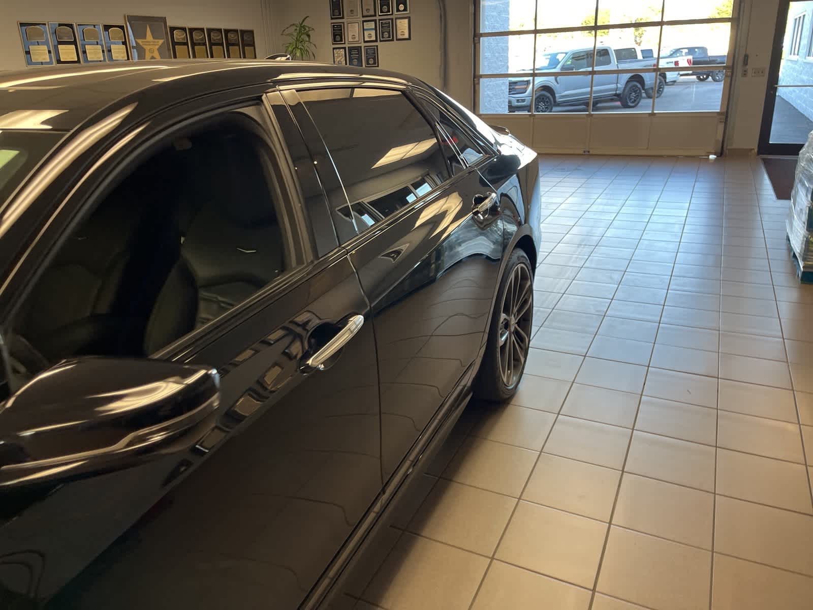 Thumbnail: 2019 Cadillac CT6 - 6