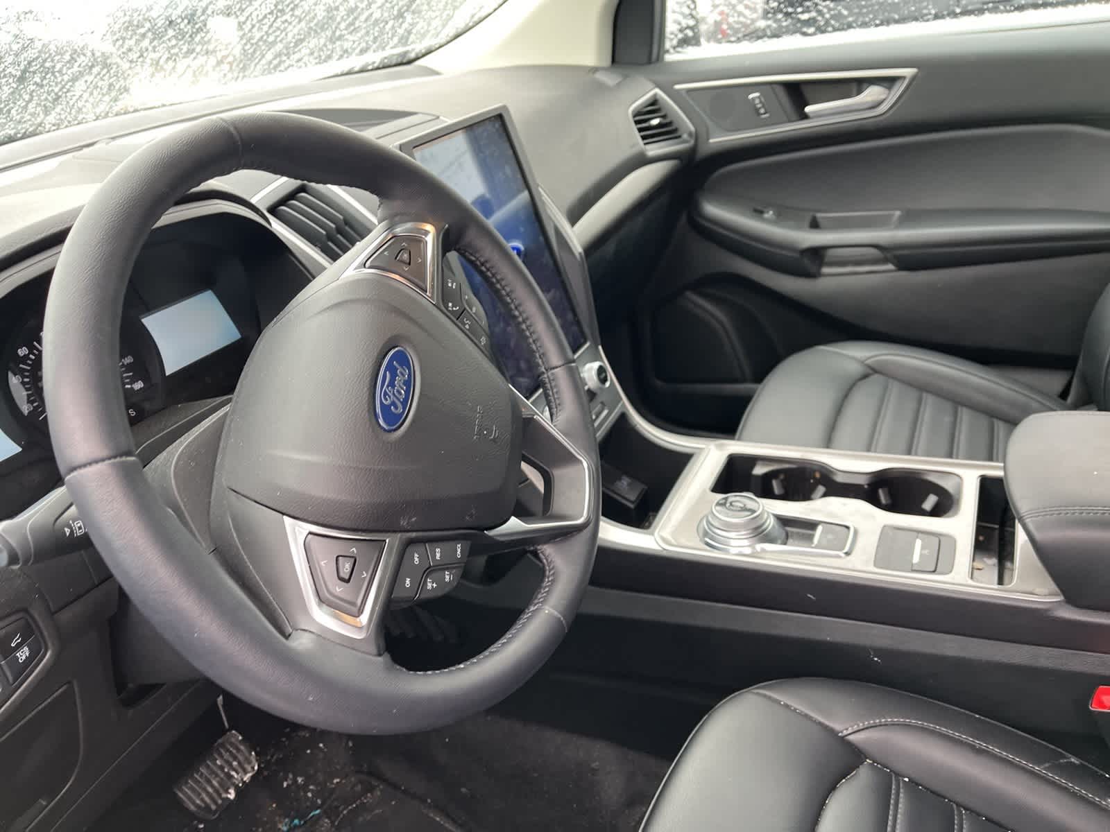 Thumbnail: 2023 Ford Edge - 24