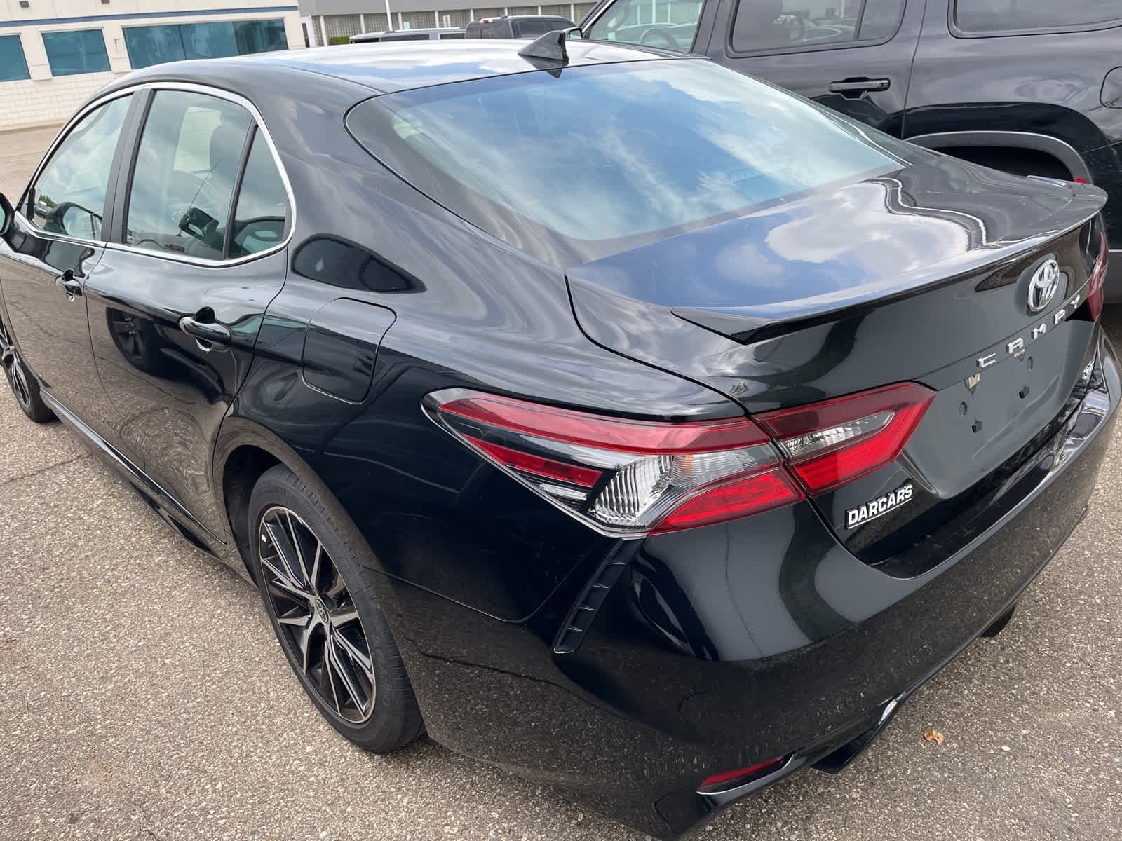 Thumbnail: 2023 Toyota Camry - 8