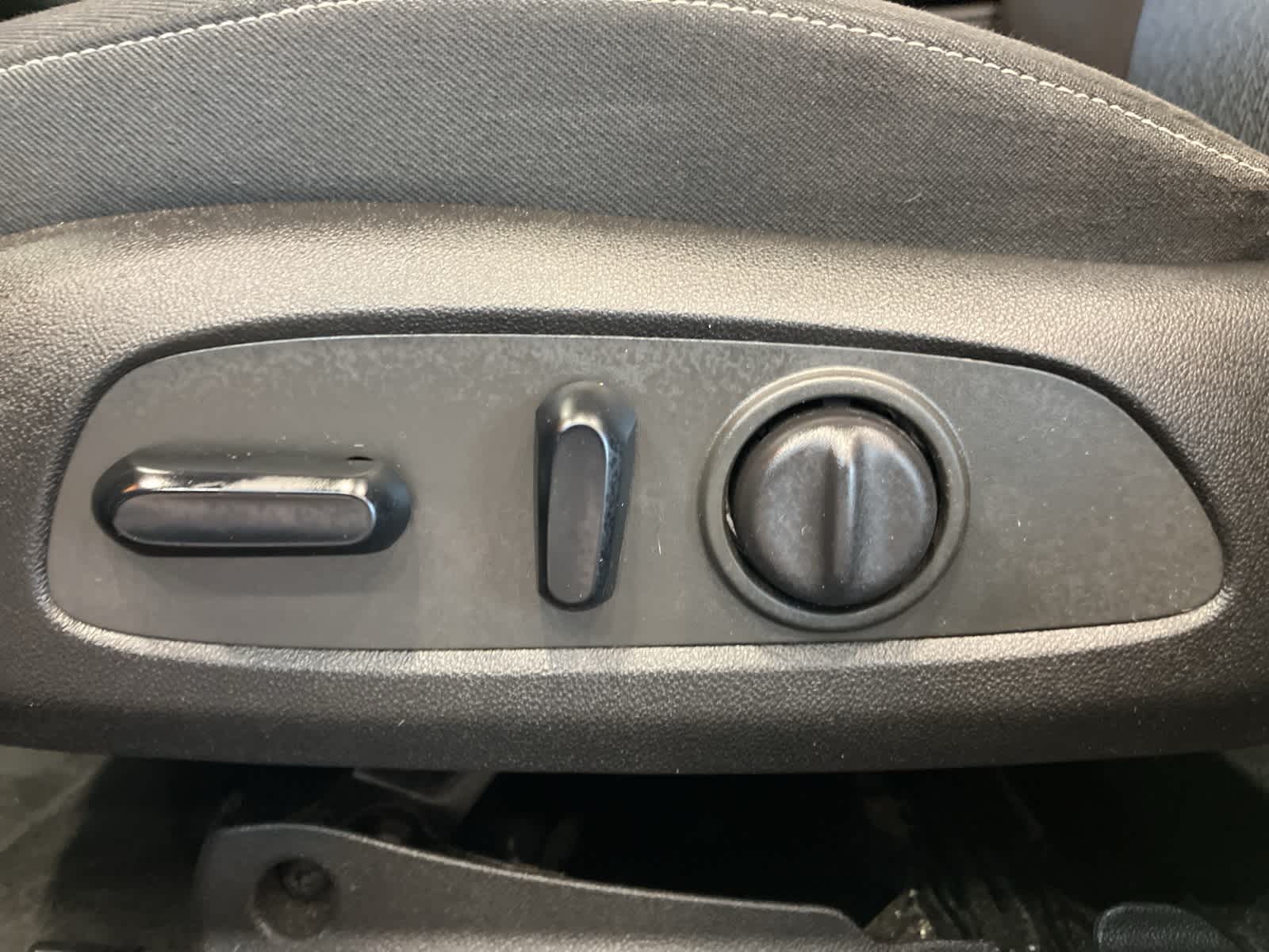 Thumbnail: 2018 Buick Regal - 13