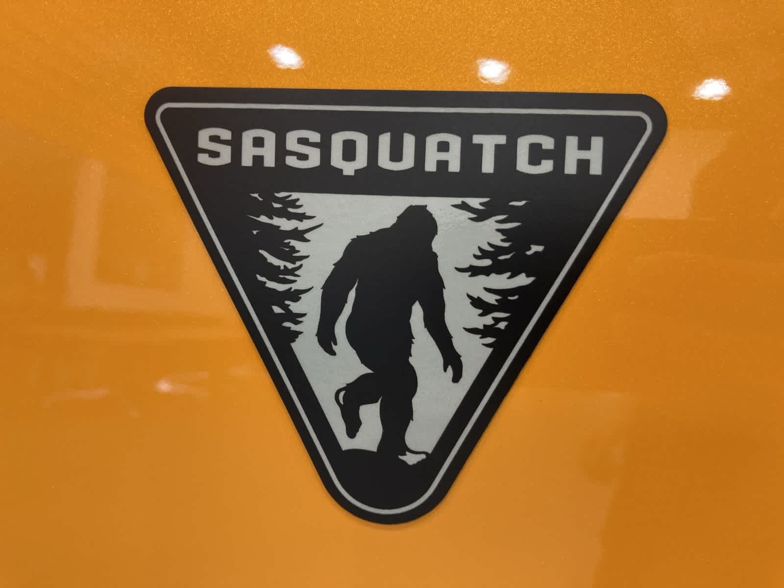 Thumbnail: 2022 Ford Bronco - 10