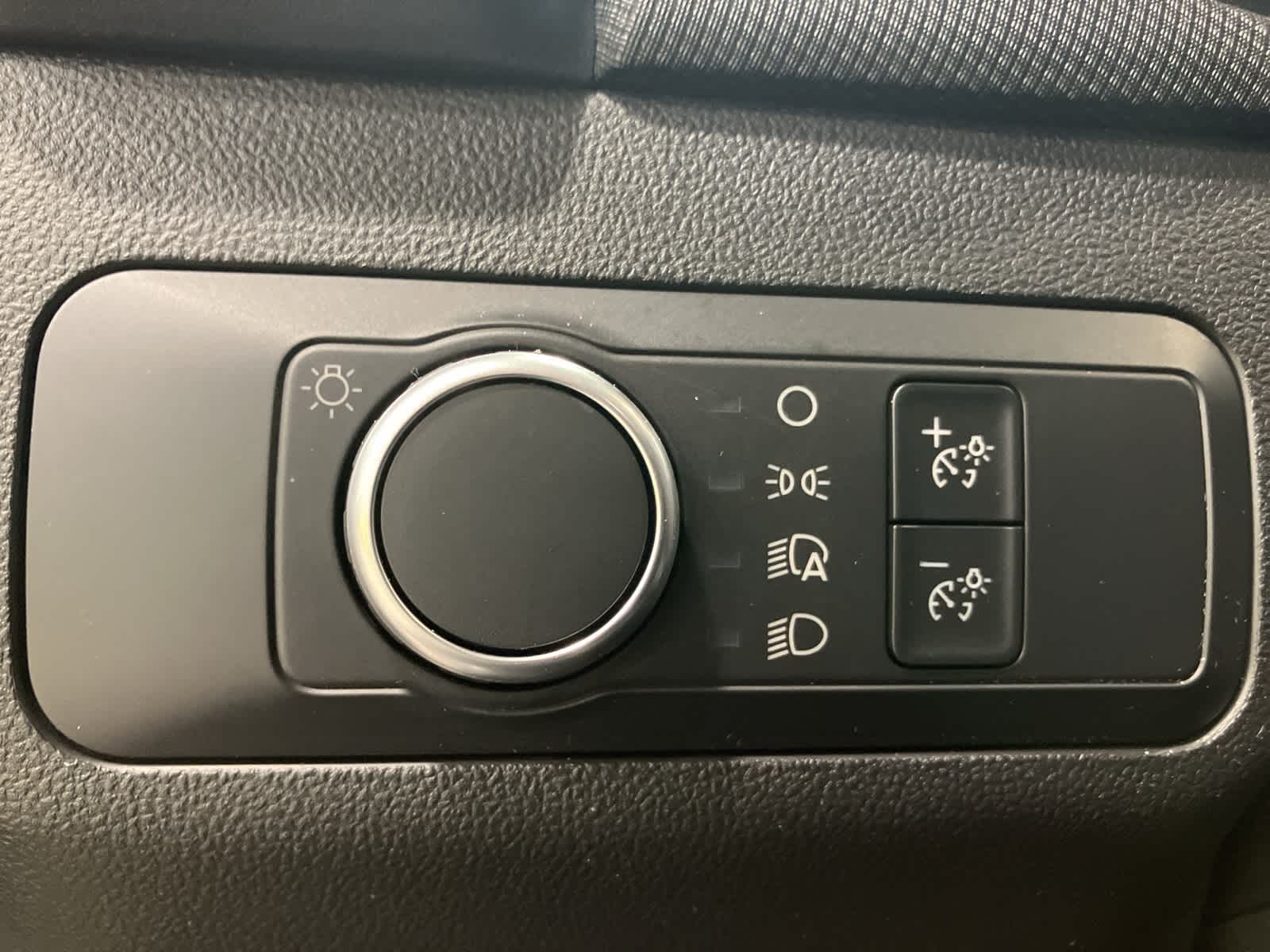 Thumbnail: 2022 Ford Bronco Sport - 13