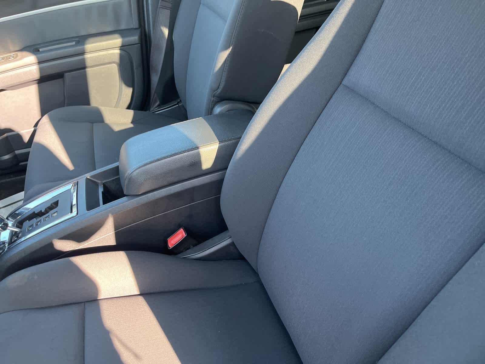 Thumbnail: 2010 Dodge Journey - 23