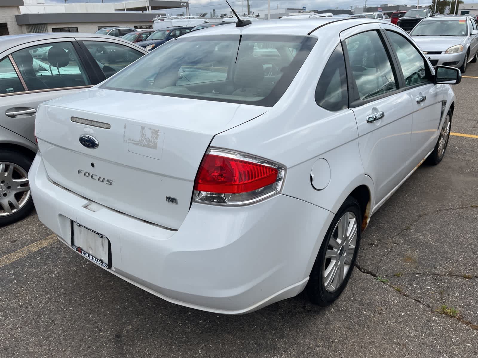 Thumbnail: 2008 Ford Focus - 13