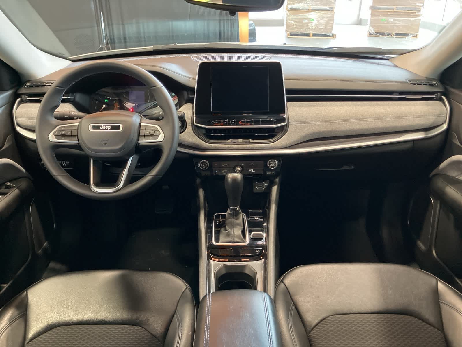 Thumbnail: 2022 Jeep Compass - 21