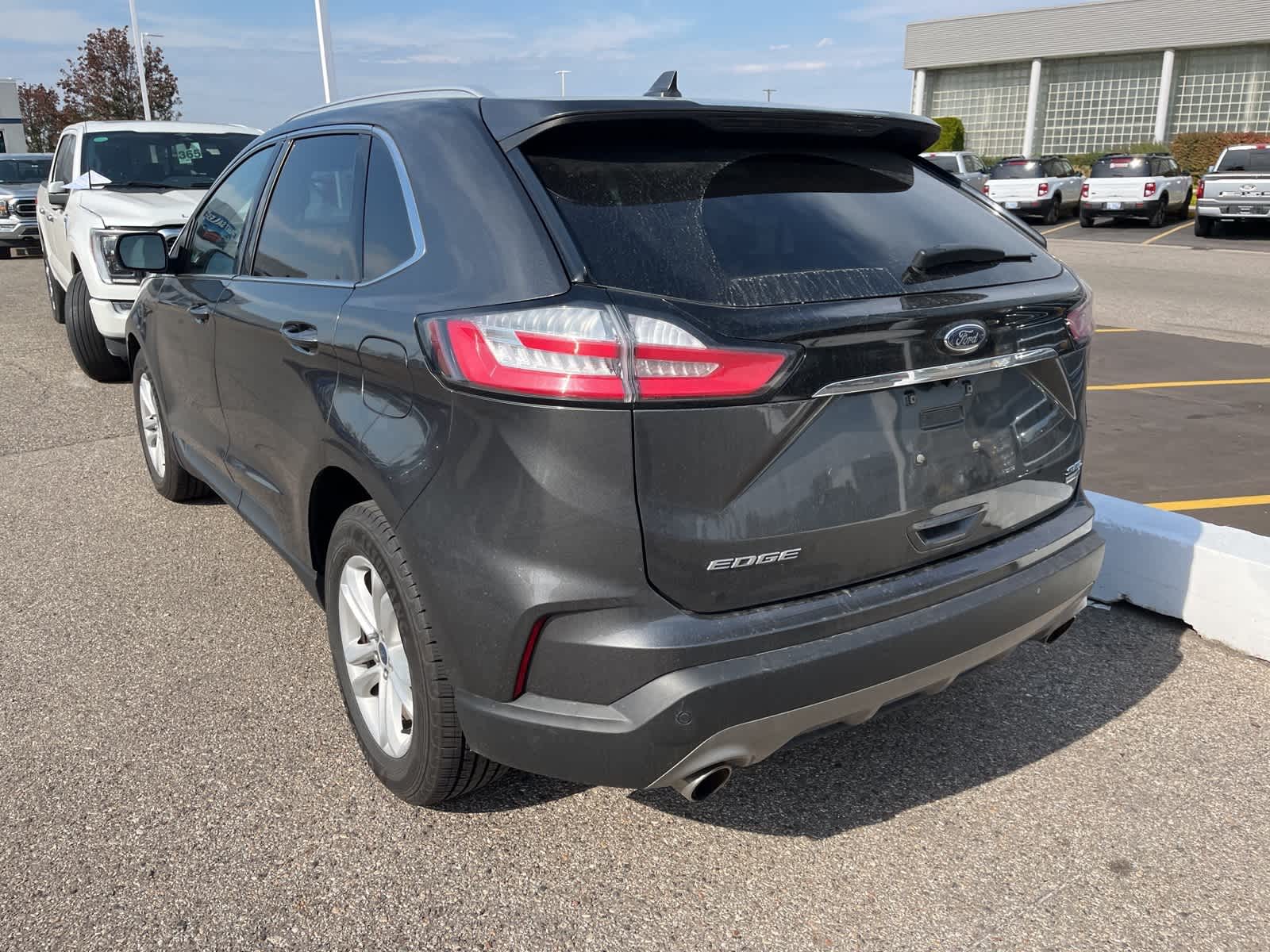 Thumbnail: 2020 Ford Edge - 11