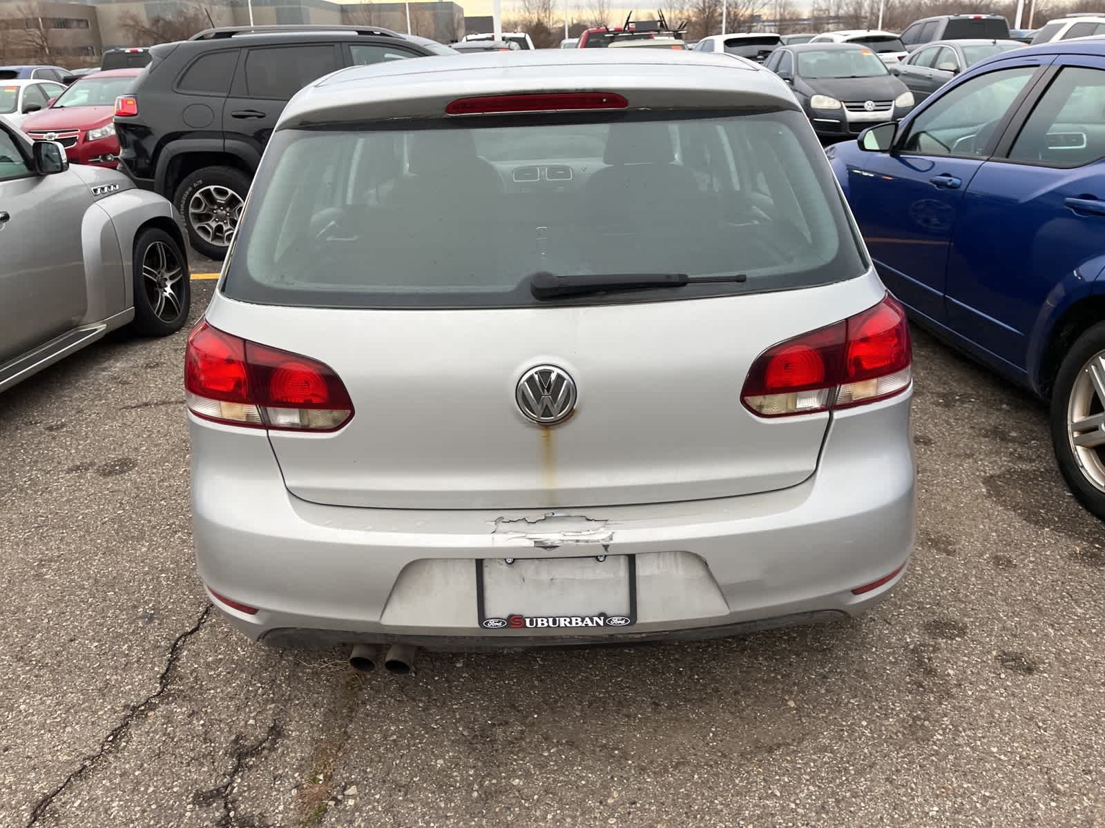 Thumbnail: 2010 Volkswagen Golf - 12