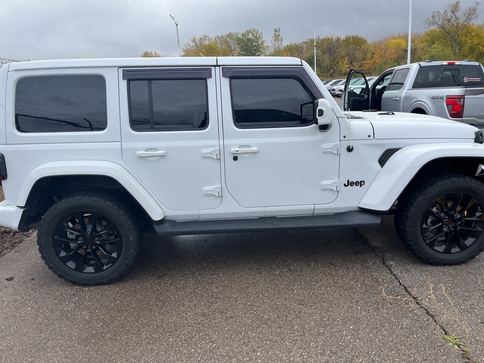 Thumbnail: 2021 Jeep Wrangler - 13