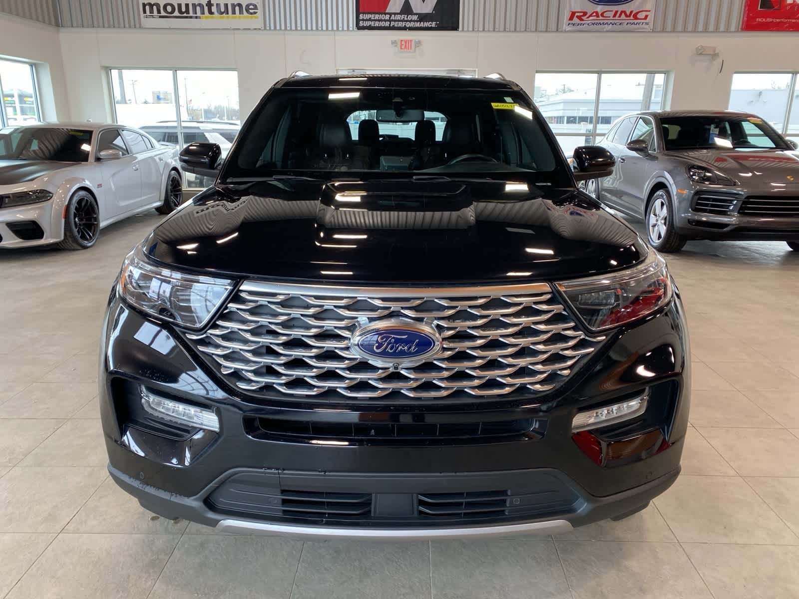 Thumbnail: 2020 Ford Explorer - 8