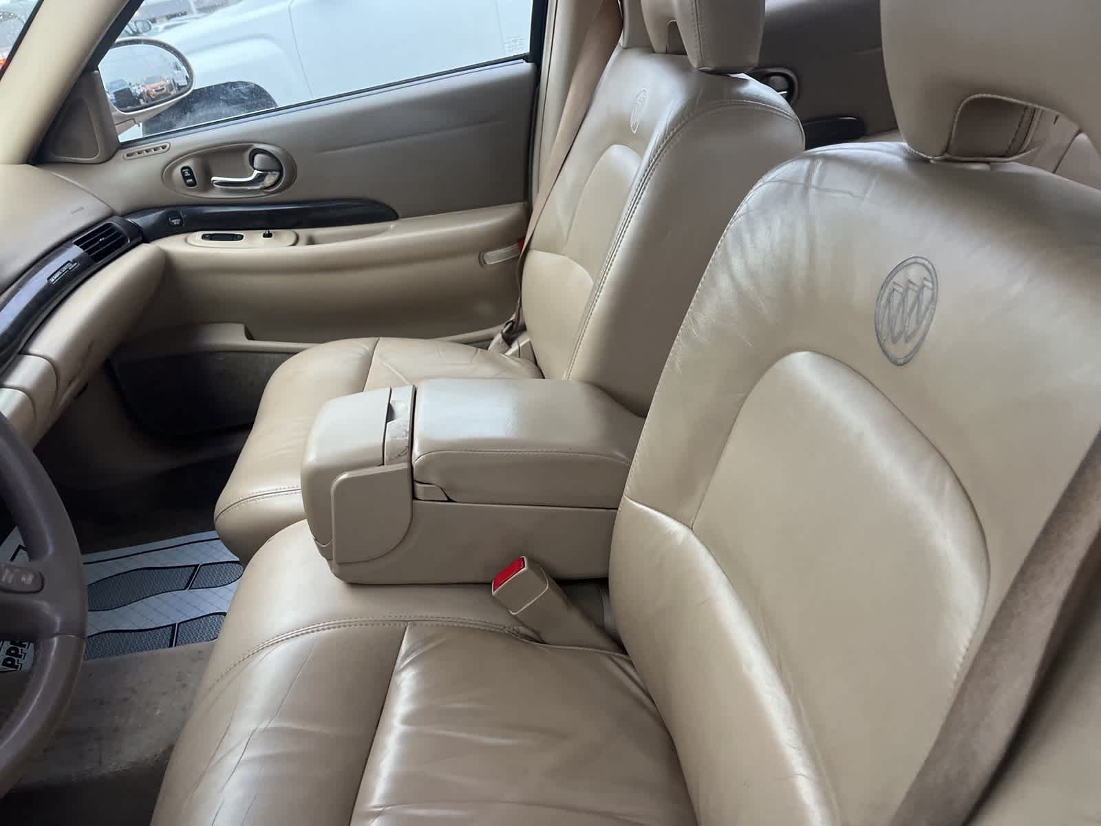 Thumbnail: 2005 Buick LeSabre - 28