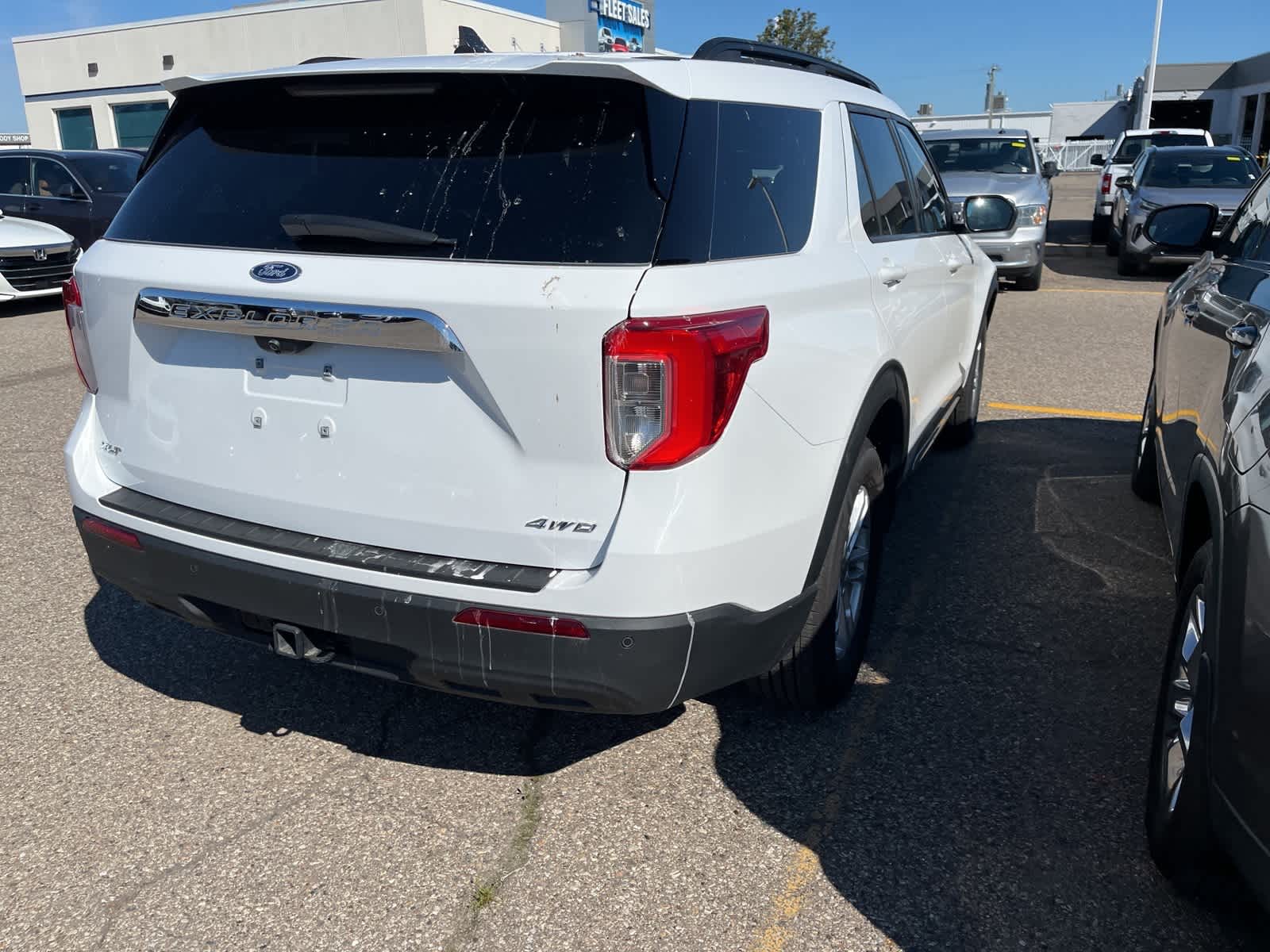 Thumbnail: 2022 Ford Explorer - 11