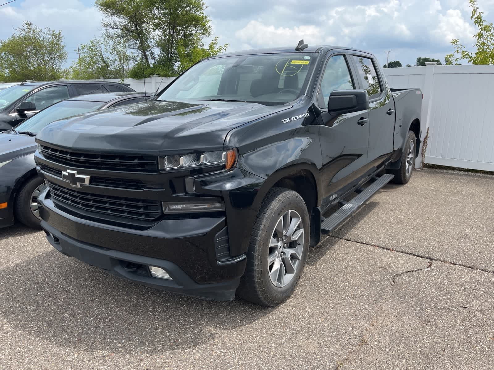 Thumbnail: 2021 Chevrolet Silverado 1500 - 1