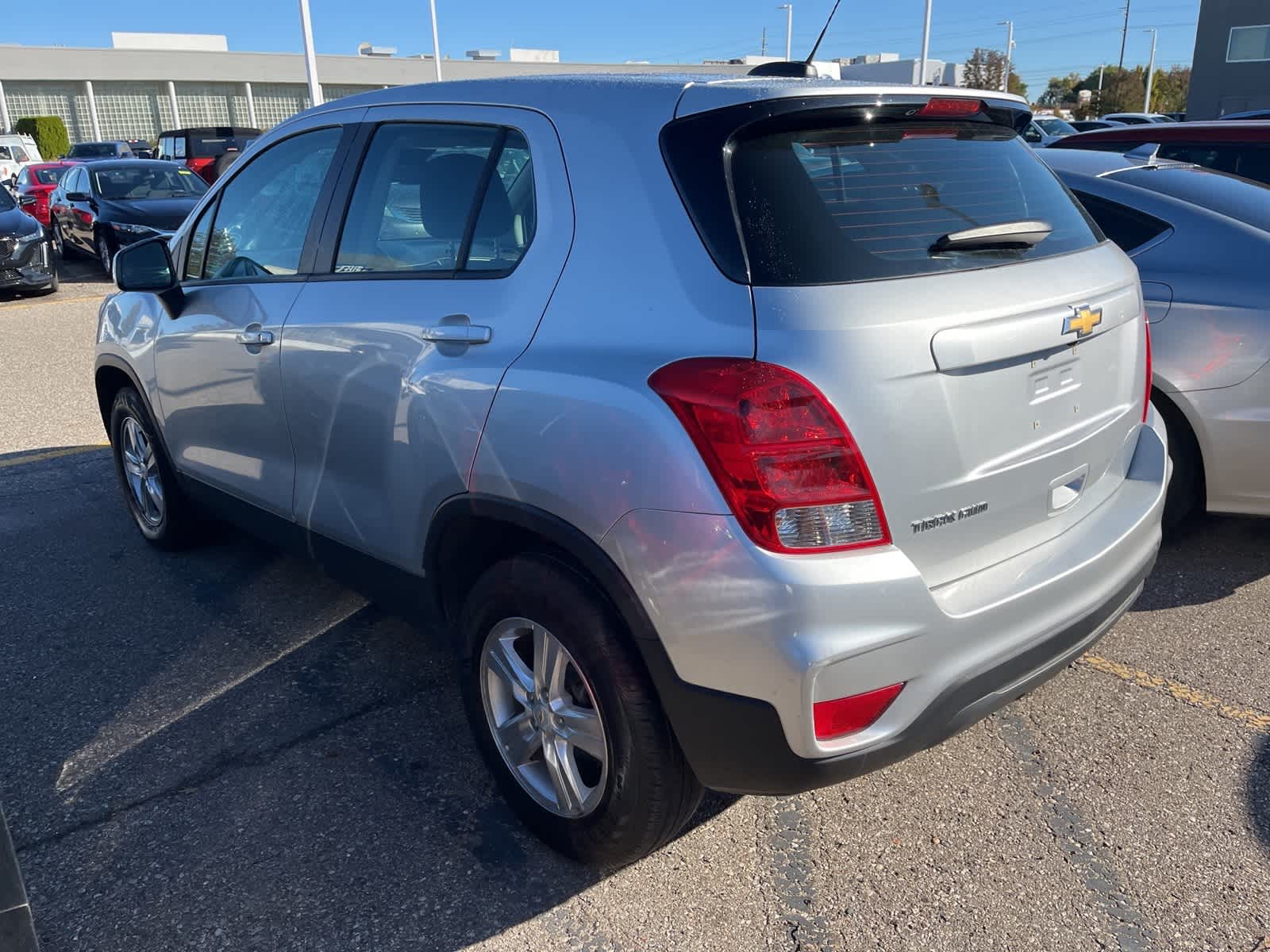 Thumbnail: 2018 Chevrolet Trax - 8