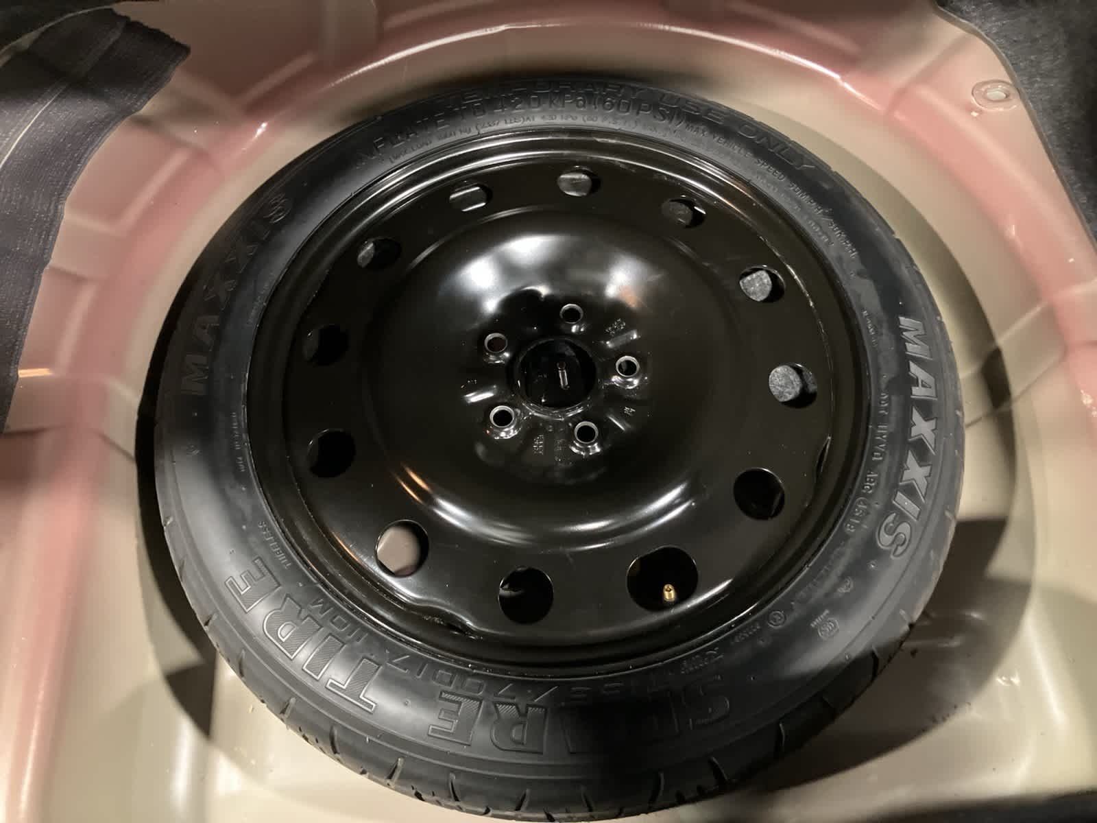 Thumbnail: 2019 Ford Taurus - 31