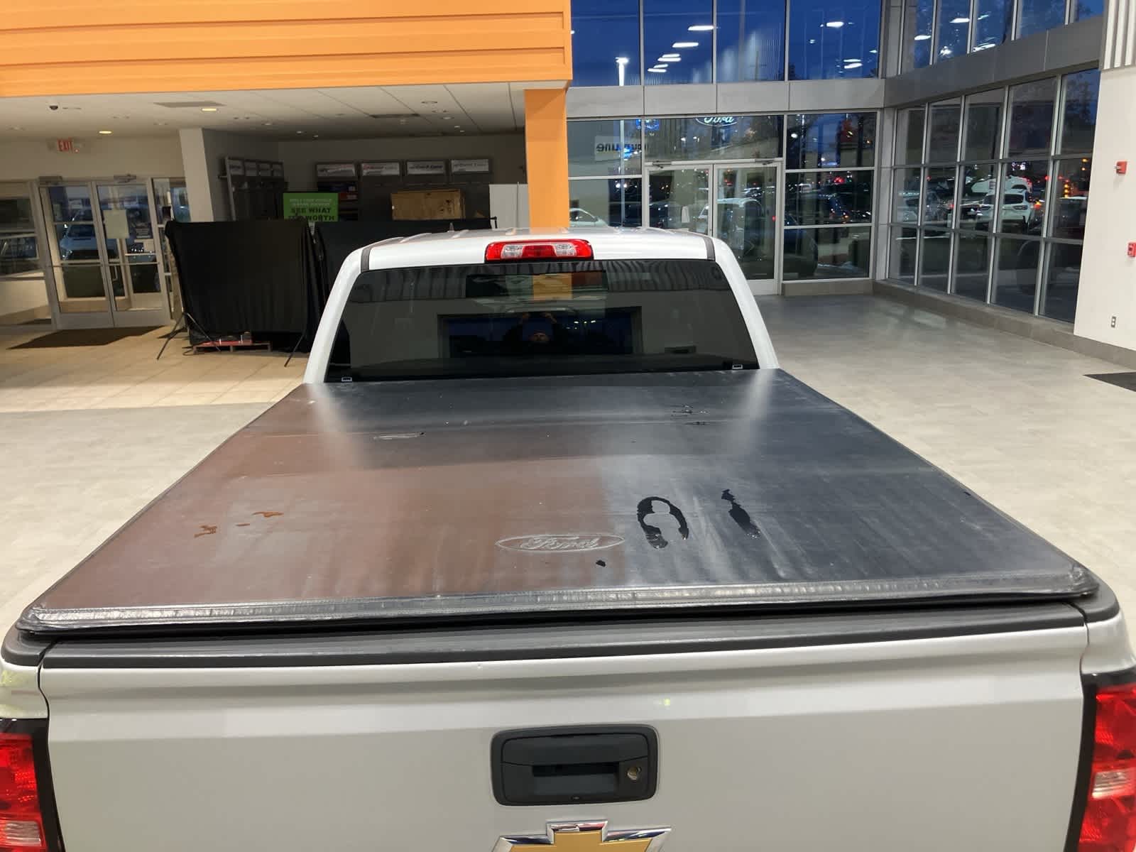 Thumbnail: 2018 Chevrolet Silverado 1500 - 25