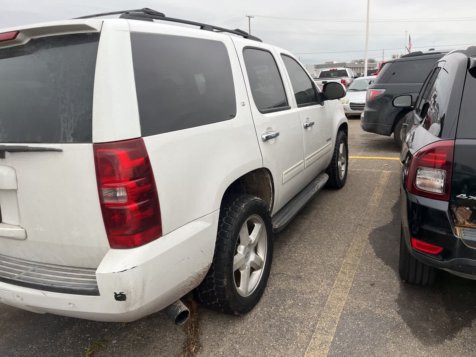 Thumbnail: 2013 Chevrolet Tahoe - 15